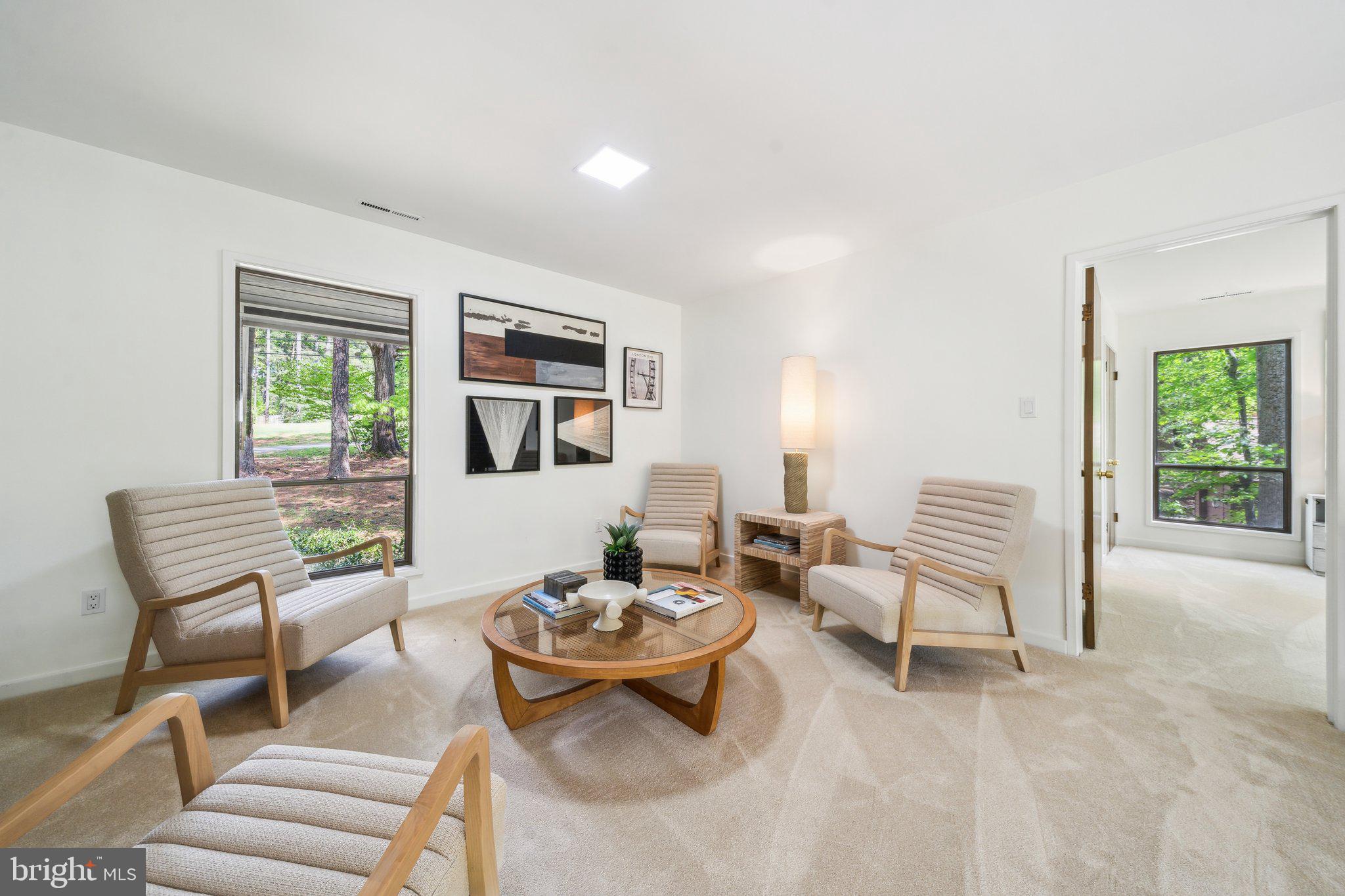 HUGUENOT FARMS - Residential