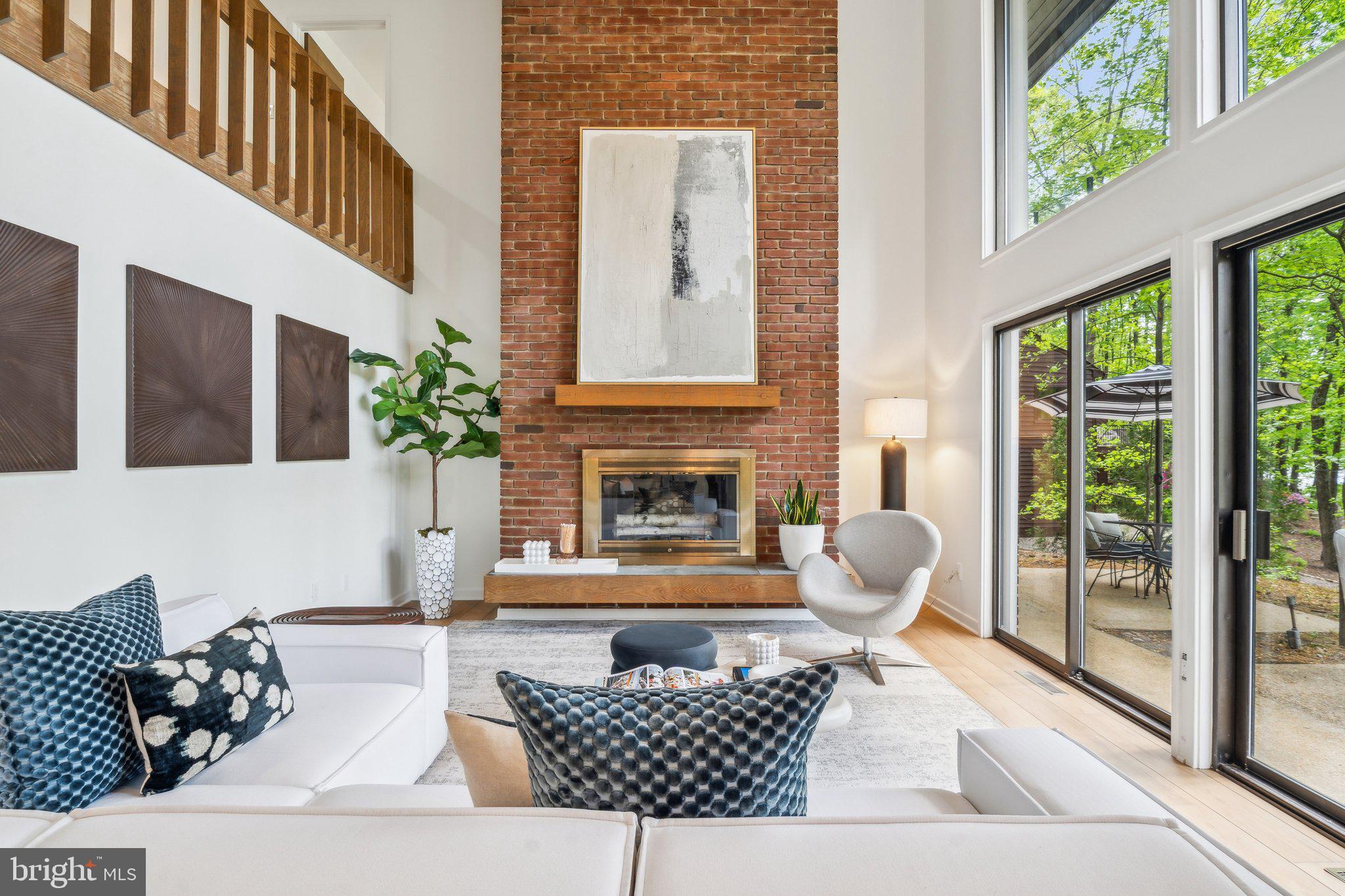 HUGUENOT FARMS - Residential