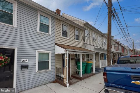 236 S 2ND STREET COLUMBIA PA 17512