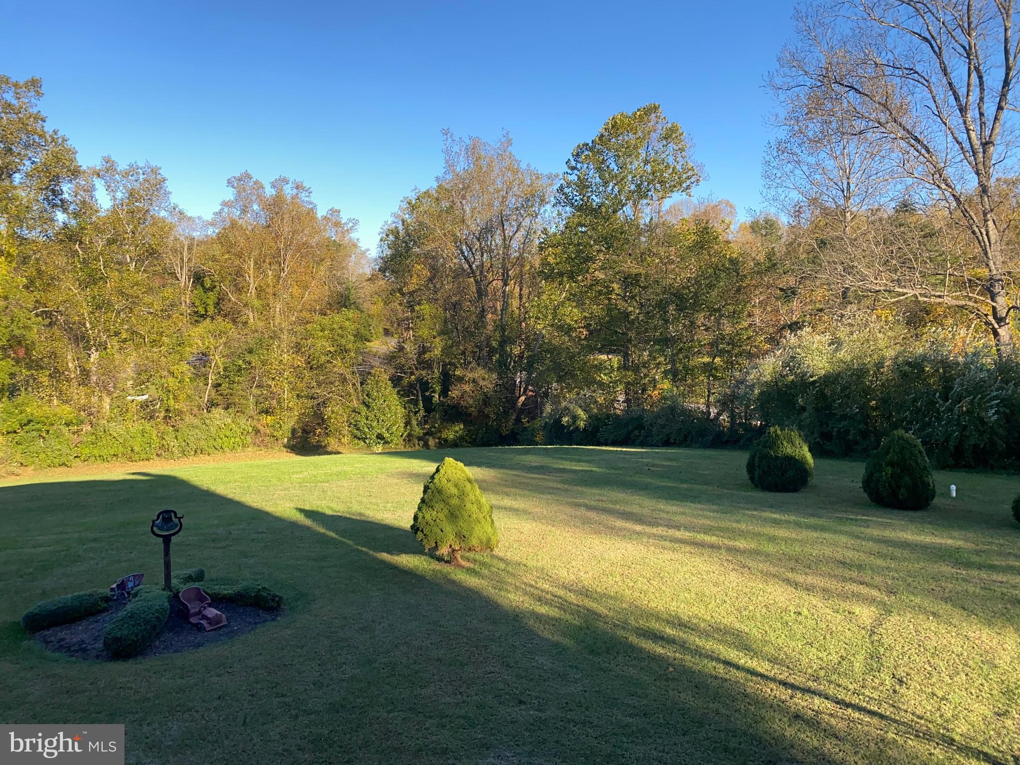 ERINBROOK - Residential Lease