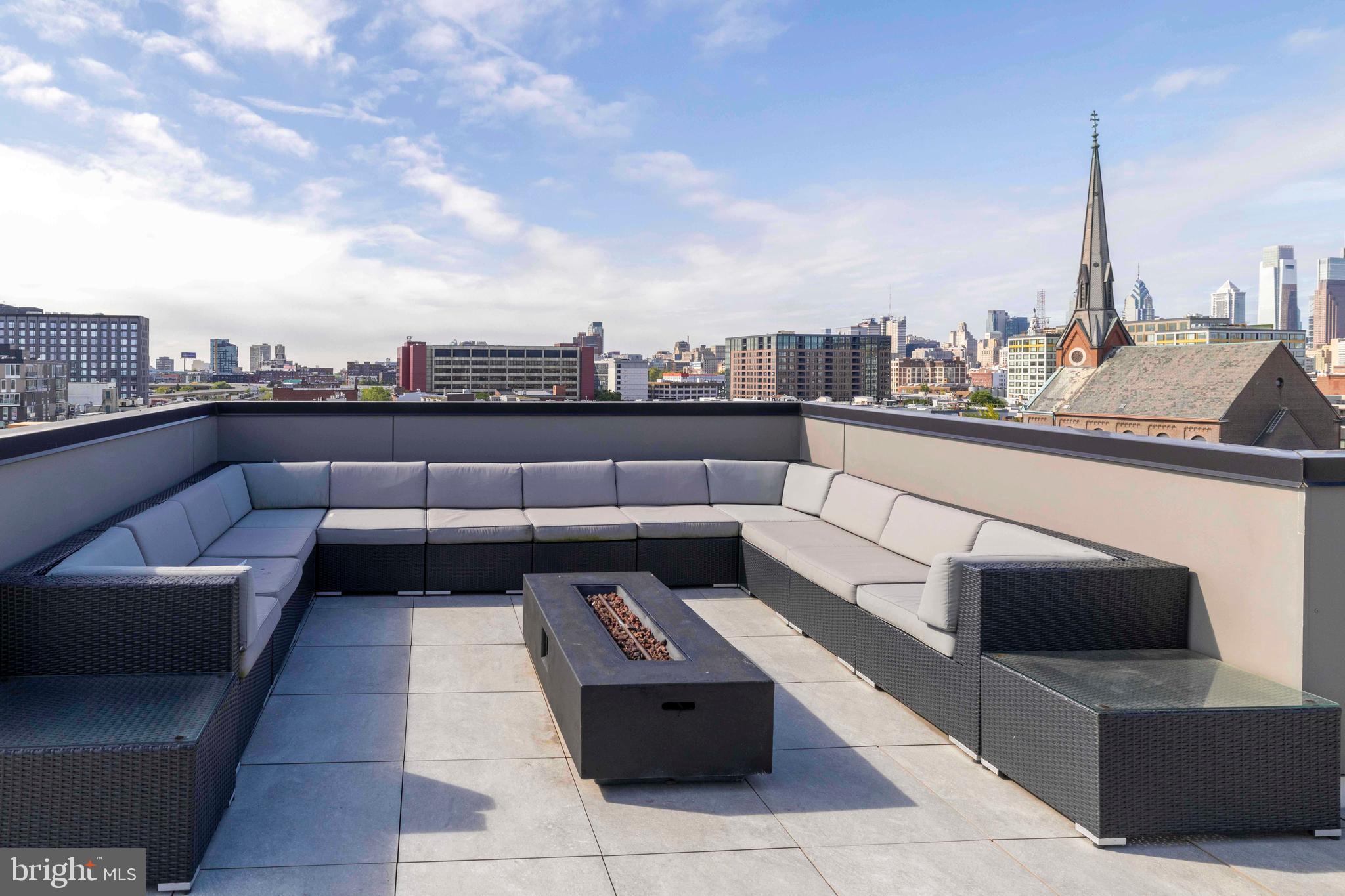 NORTHERN LIBERTIES - Residential Lease