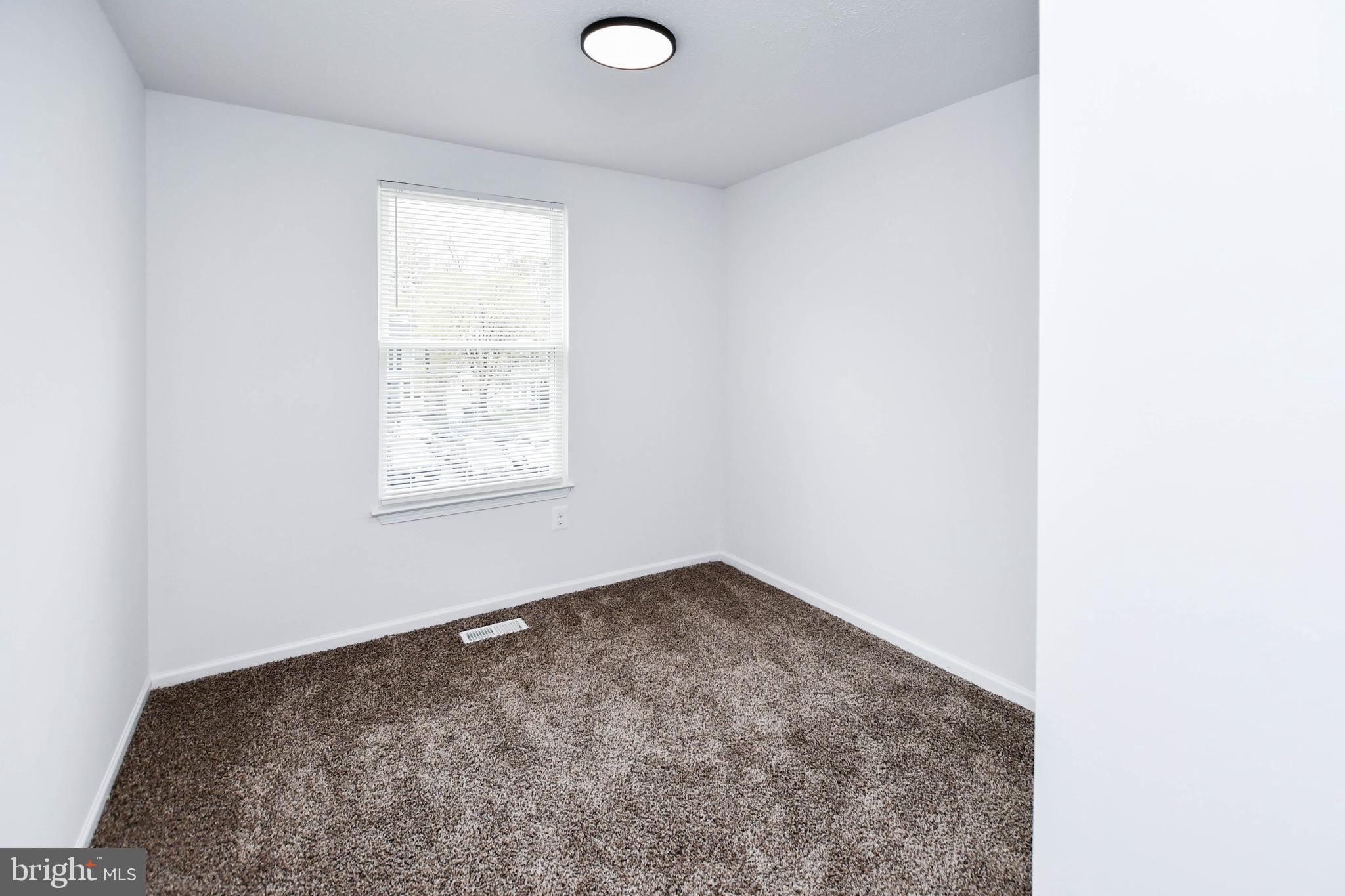 ASBURY WOODS - Residential