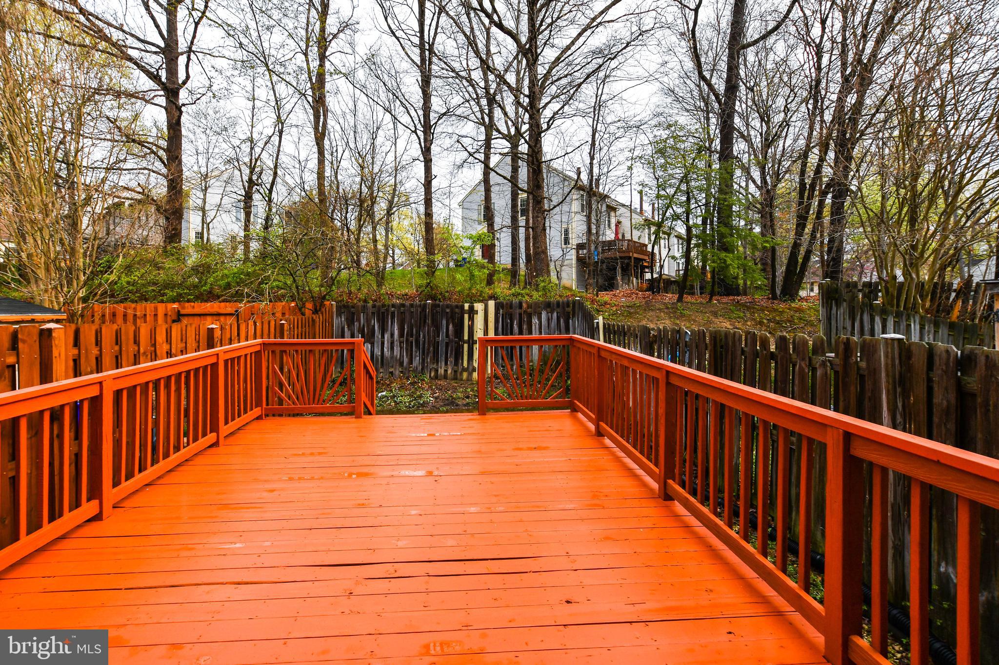 ASBURY WOODS - Residential