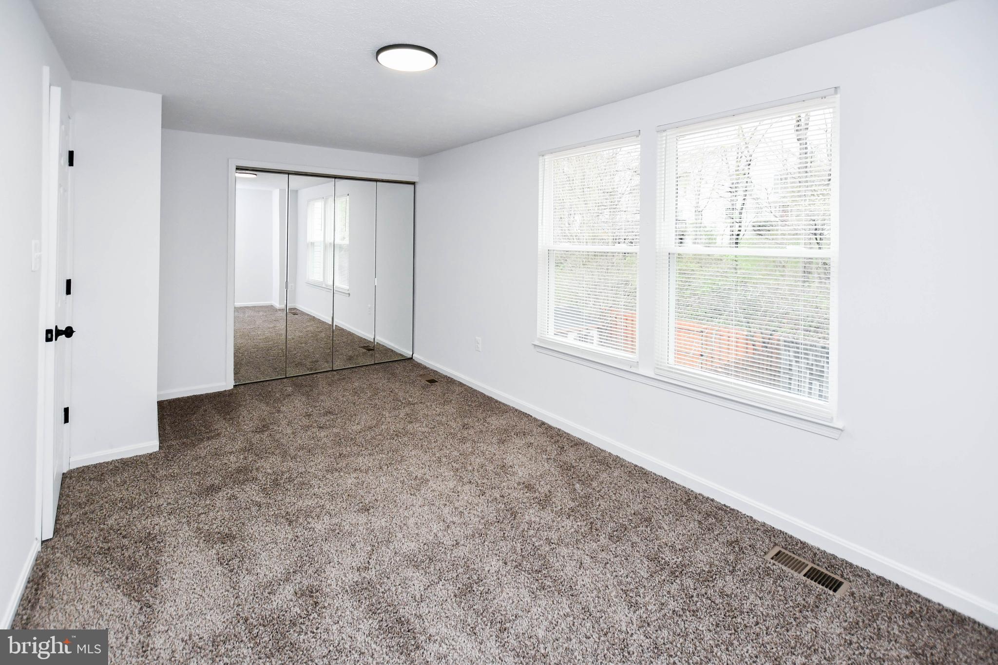 ASBURY WOODS - Residential