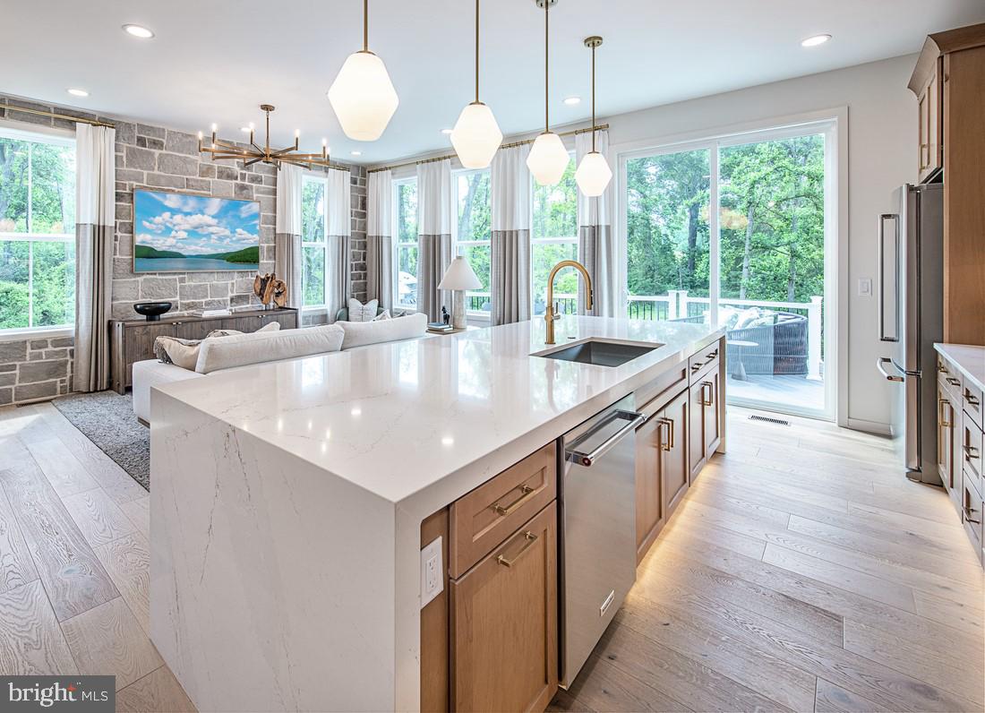 STONEMILL VILLAGE - Residential