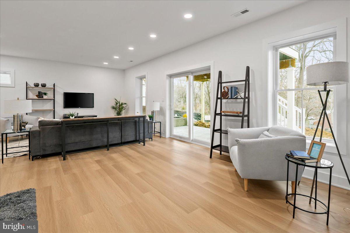 CHERRYDALE - Residential