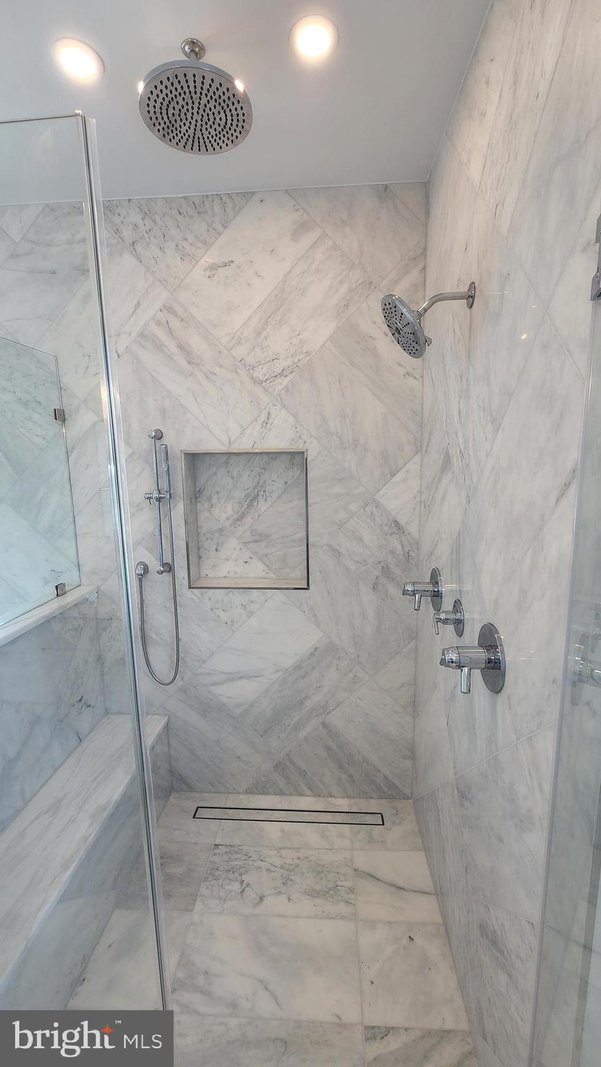 CHERRYDALE - Residential