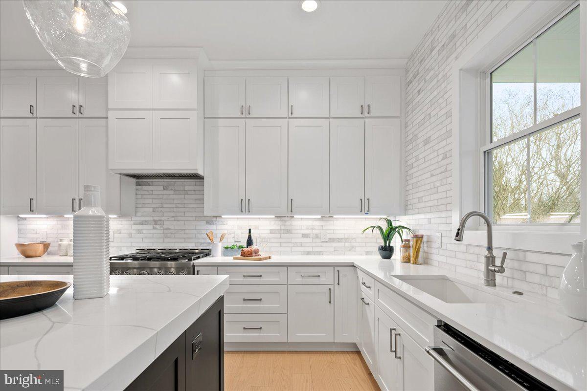 CHERRYDALE - Residential