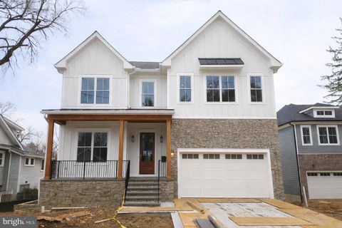 3411 17TH STREET N ARLINGTON VA 22207