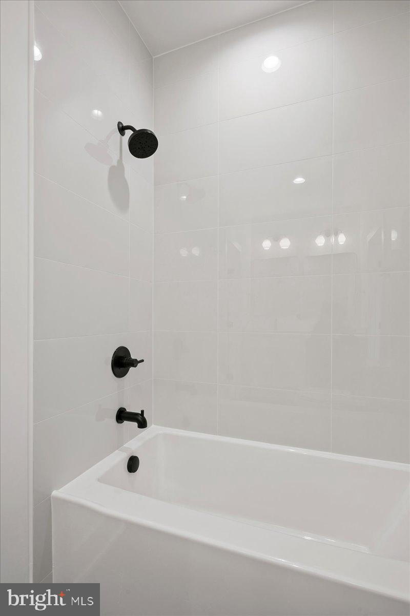 CHERRYDALE - Residential