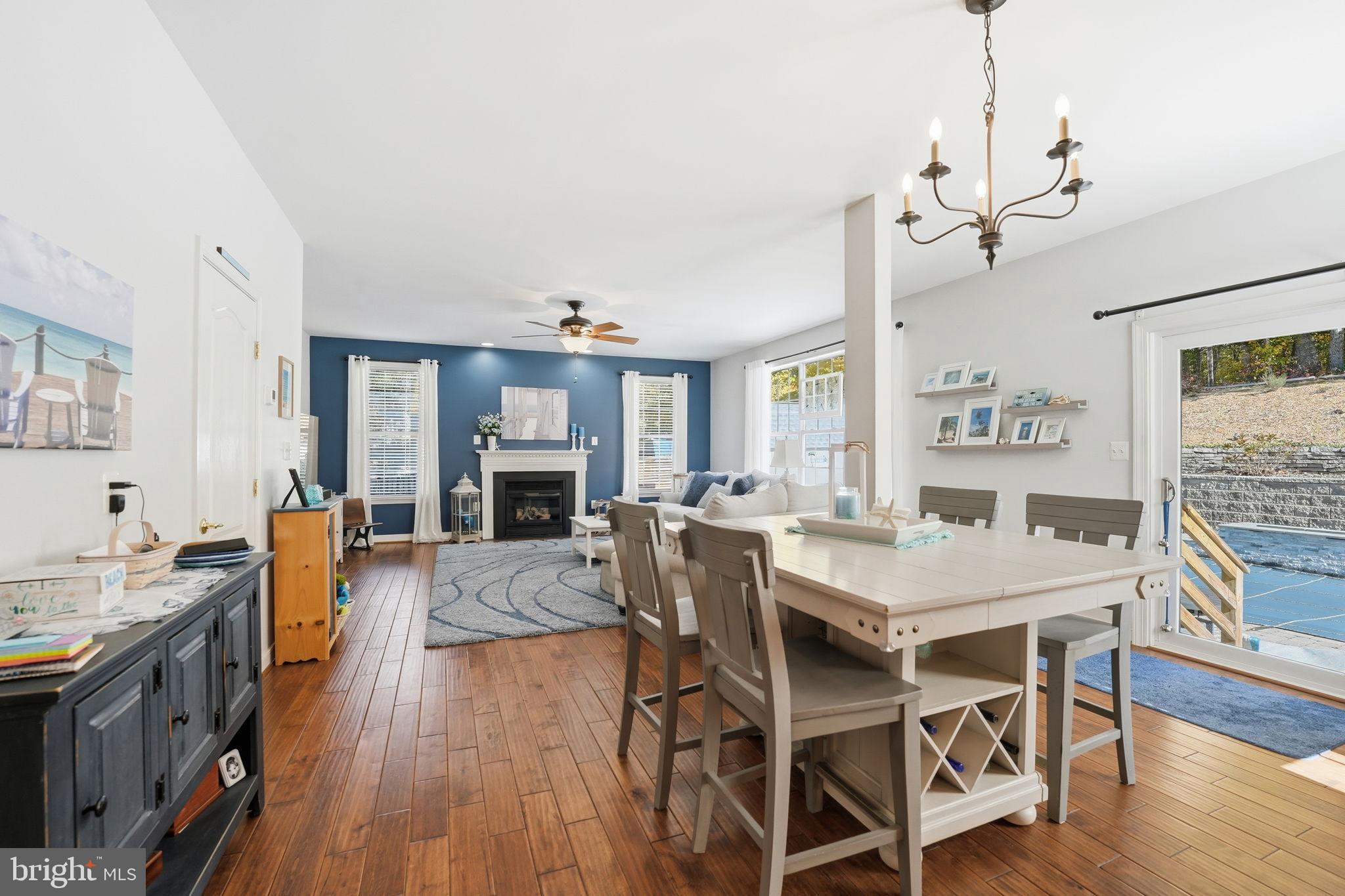 DALE CITY - Residential