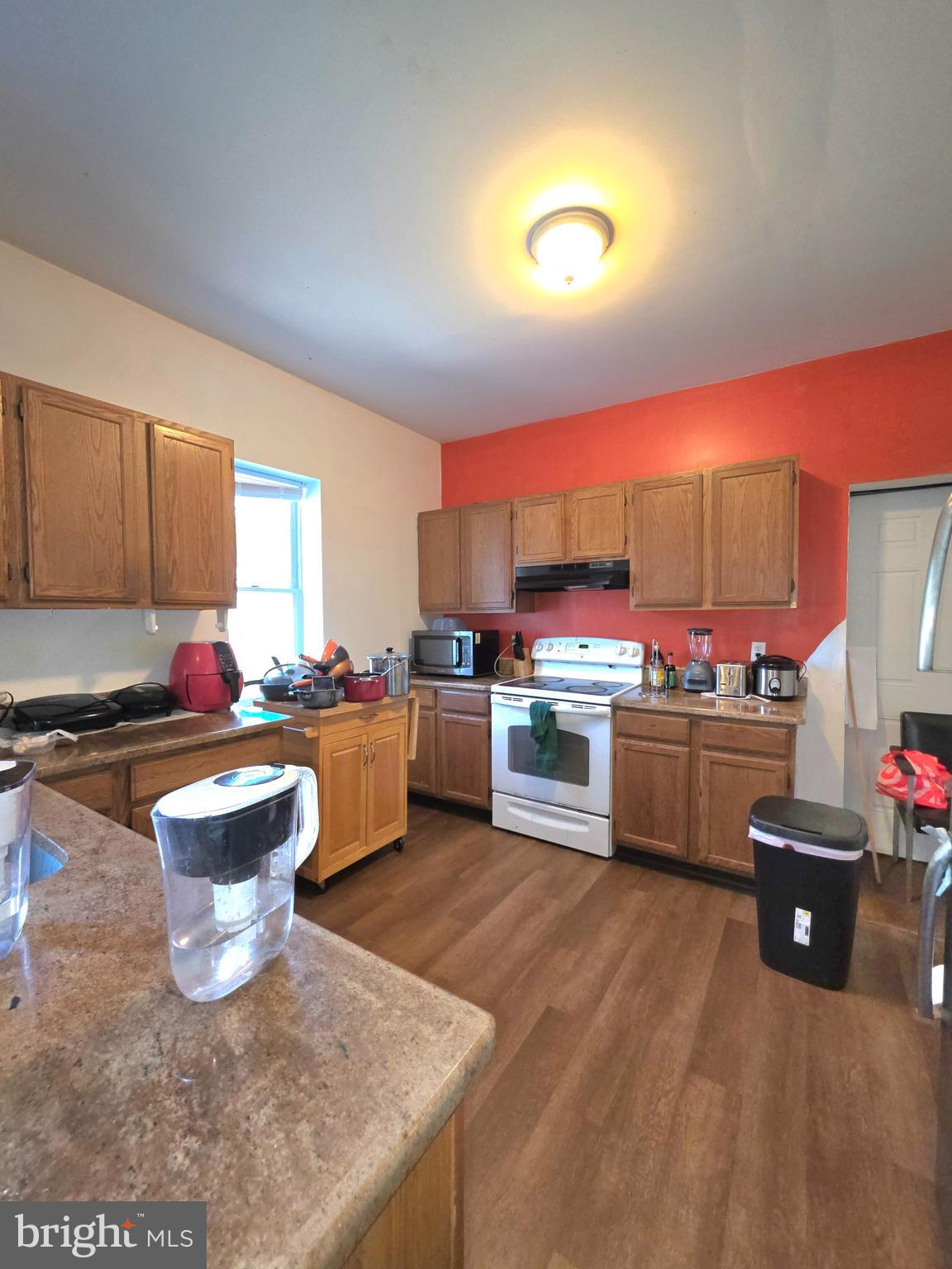 POWELTON VILLAGE - Residential