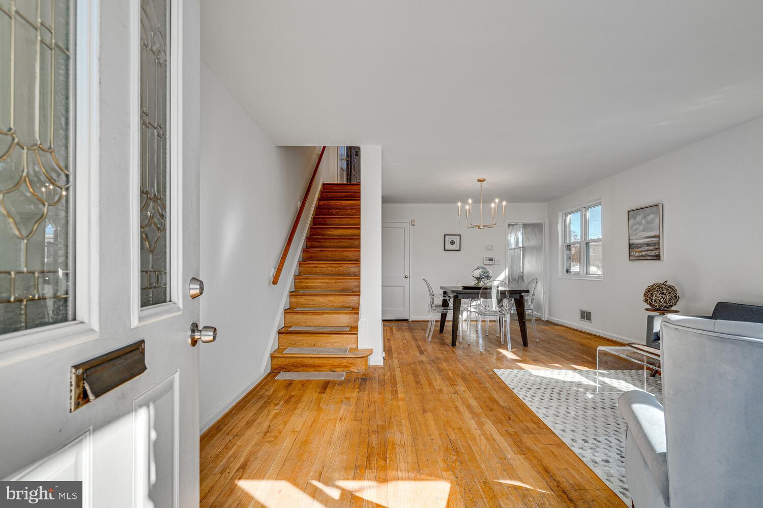 708 CRITTENDEN STREET NE