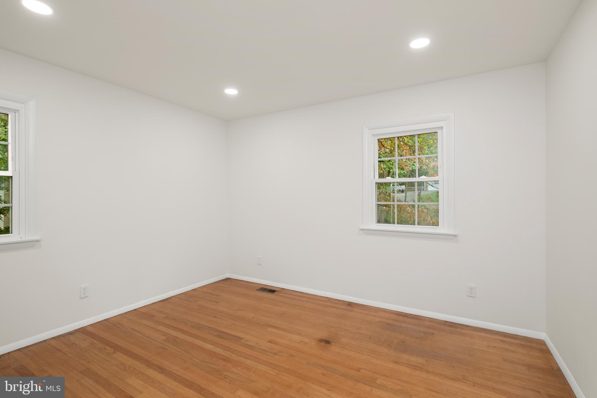 WOODCREST - Residential