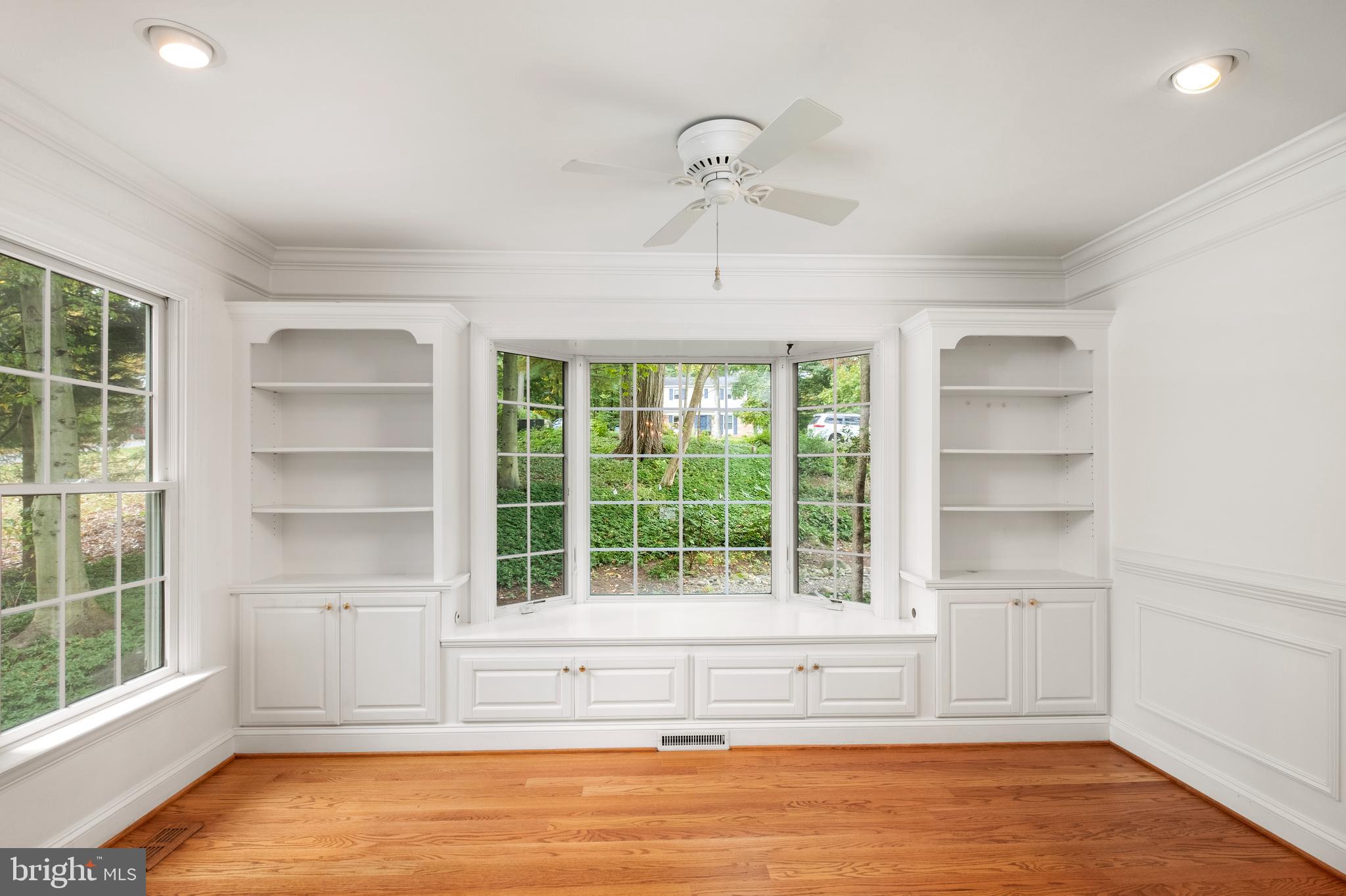 WOODCREST - Residential