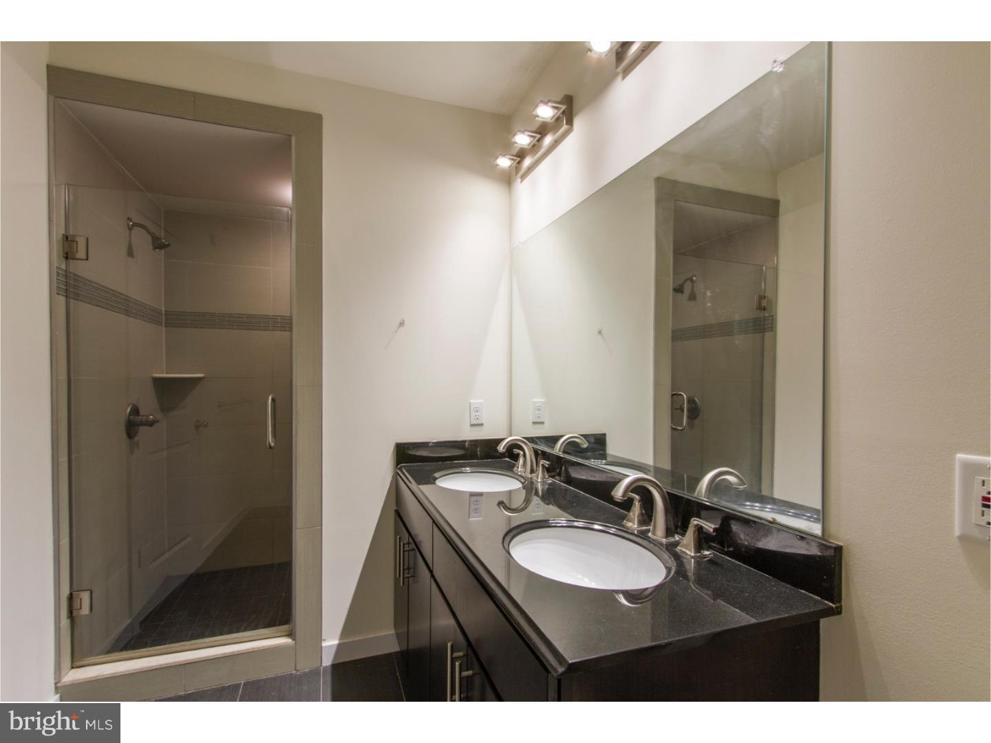 GRADUATE HOSPITAL - Residential Lease