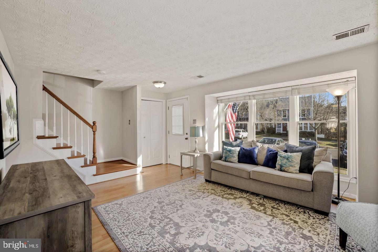 1538 TWISTED OAK DRIVE