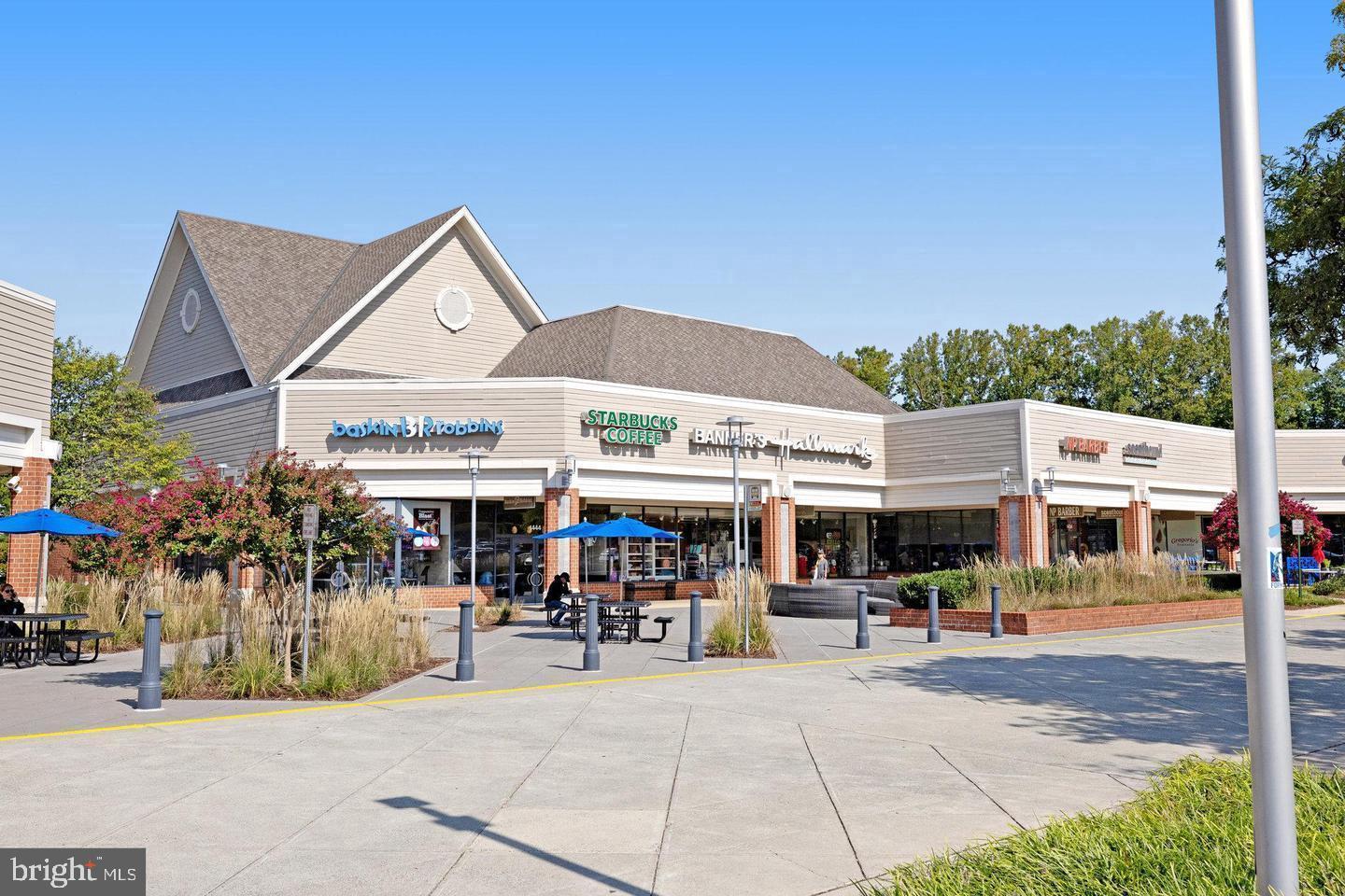 RESTON - Residential