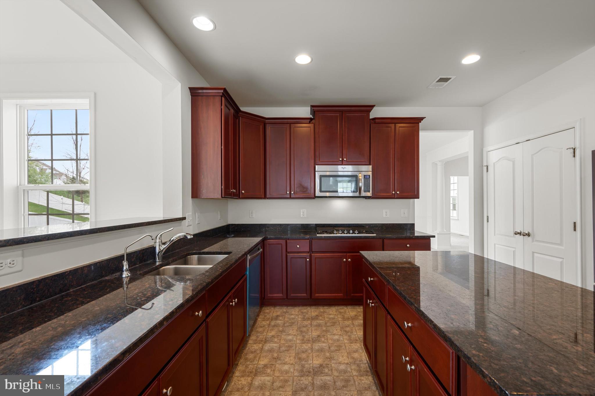 SHERIDAN - Residential