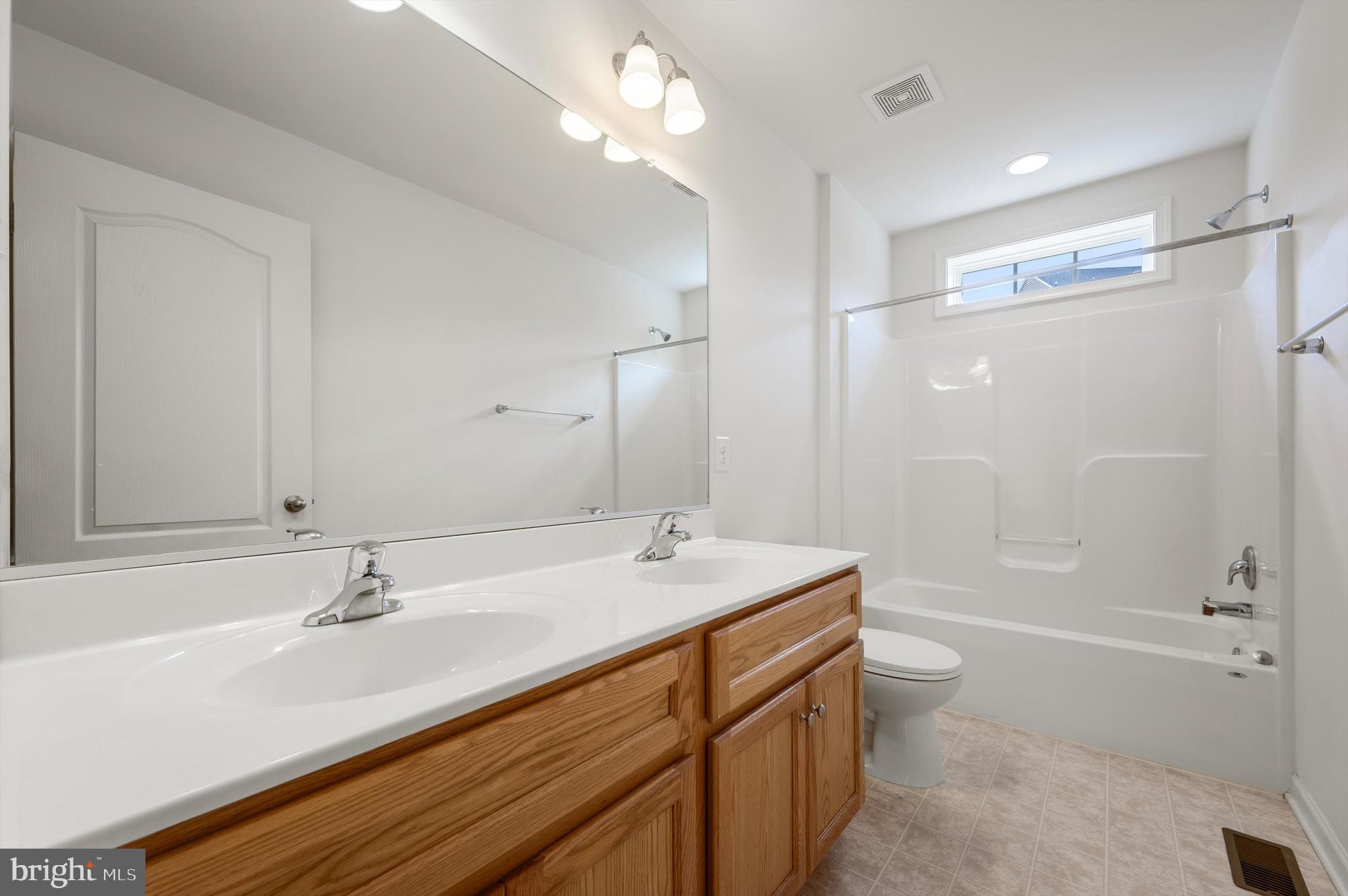 SHERIDAN - Residential