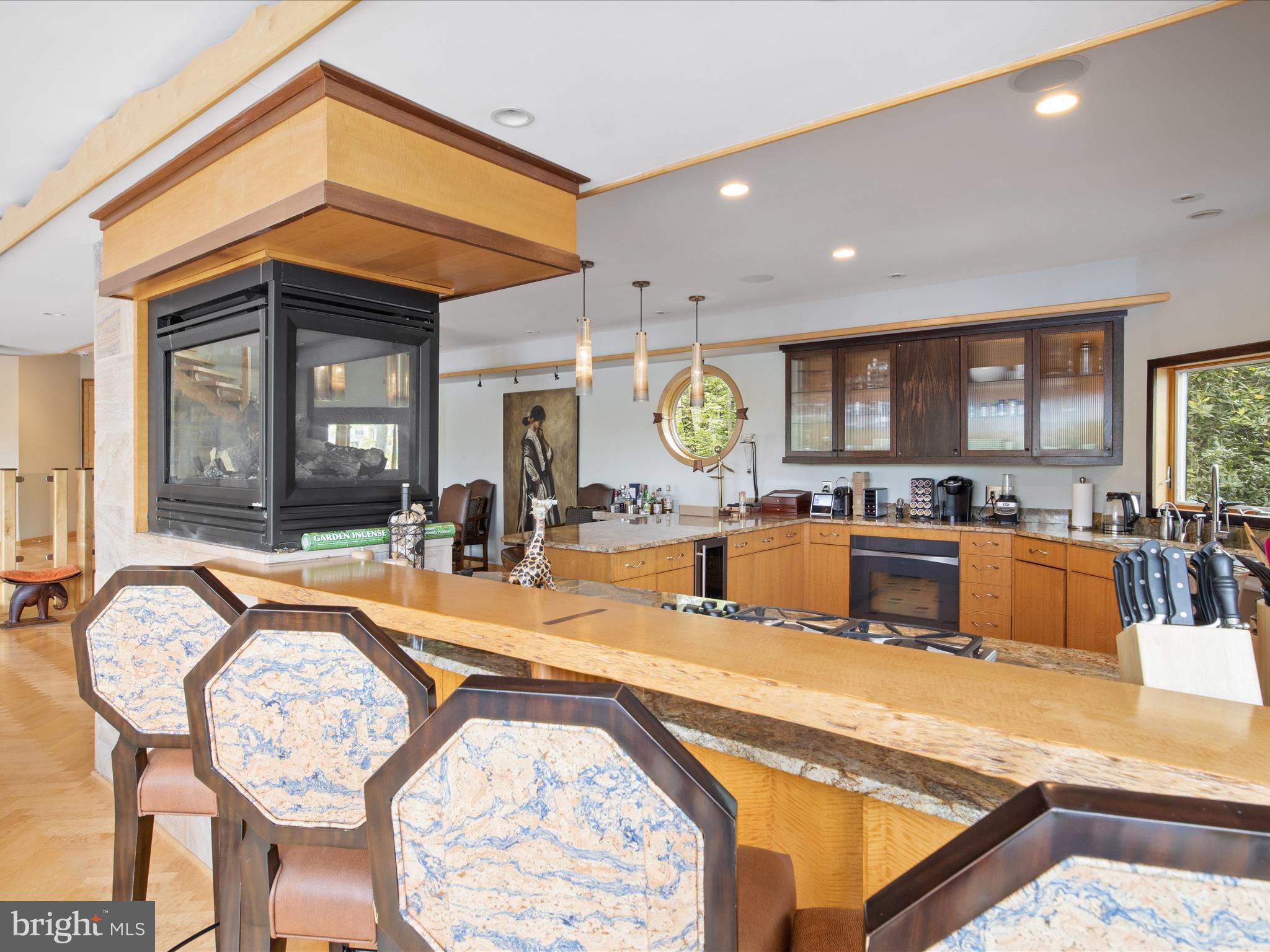 RESTON - Residential