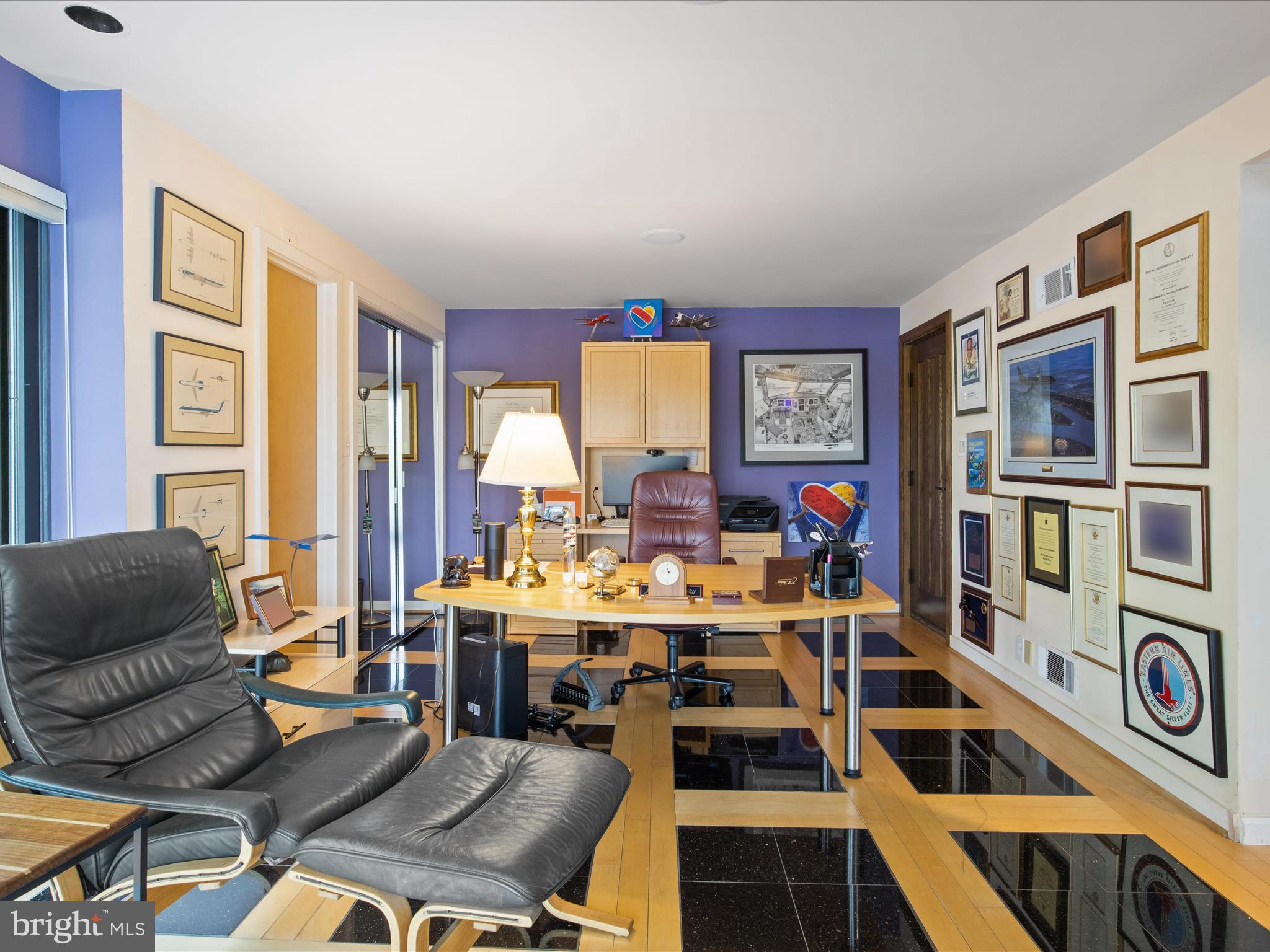 RESTON - Residential