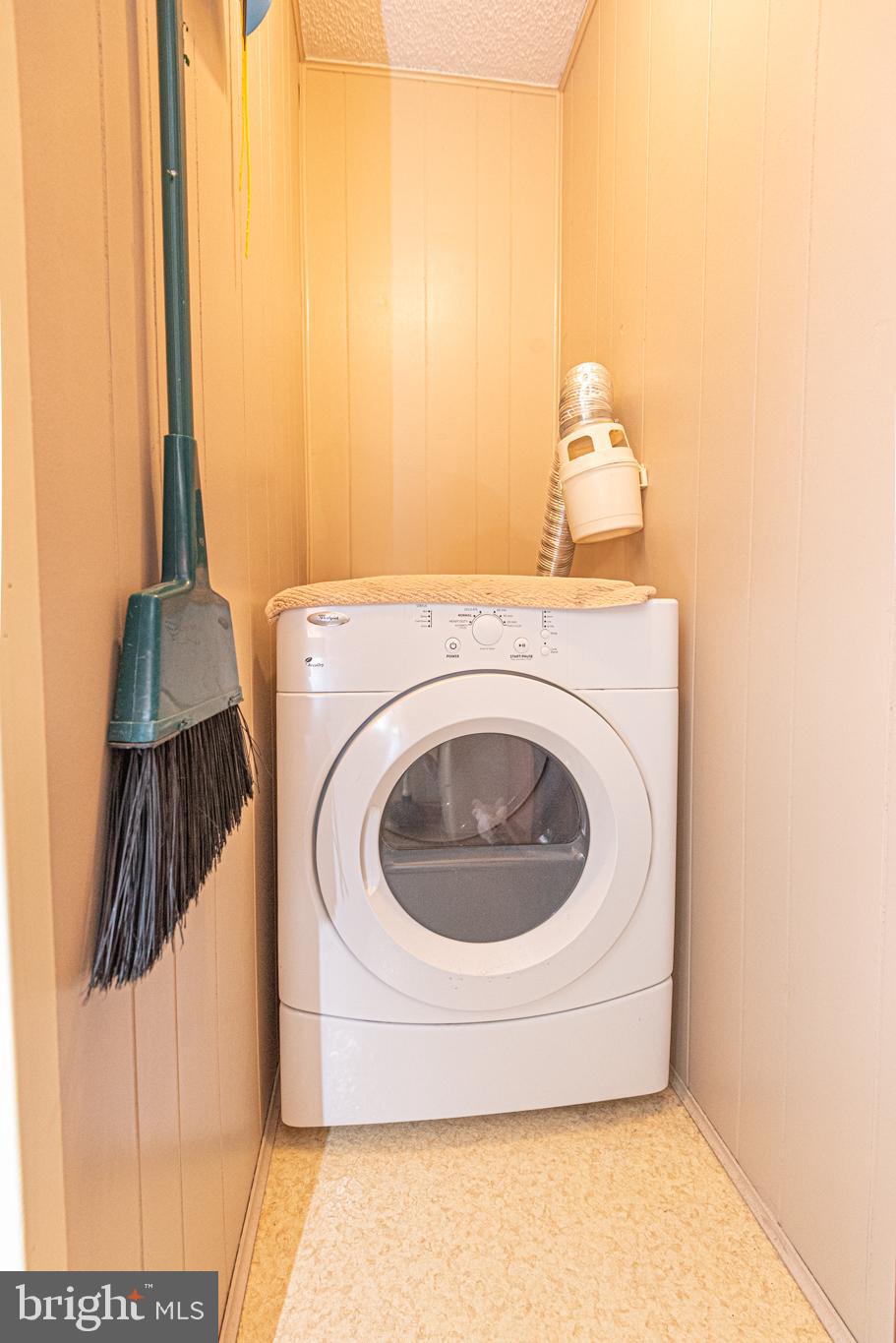 CAINE WOODS - Residential