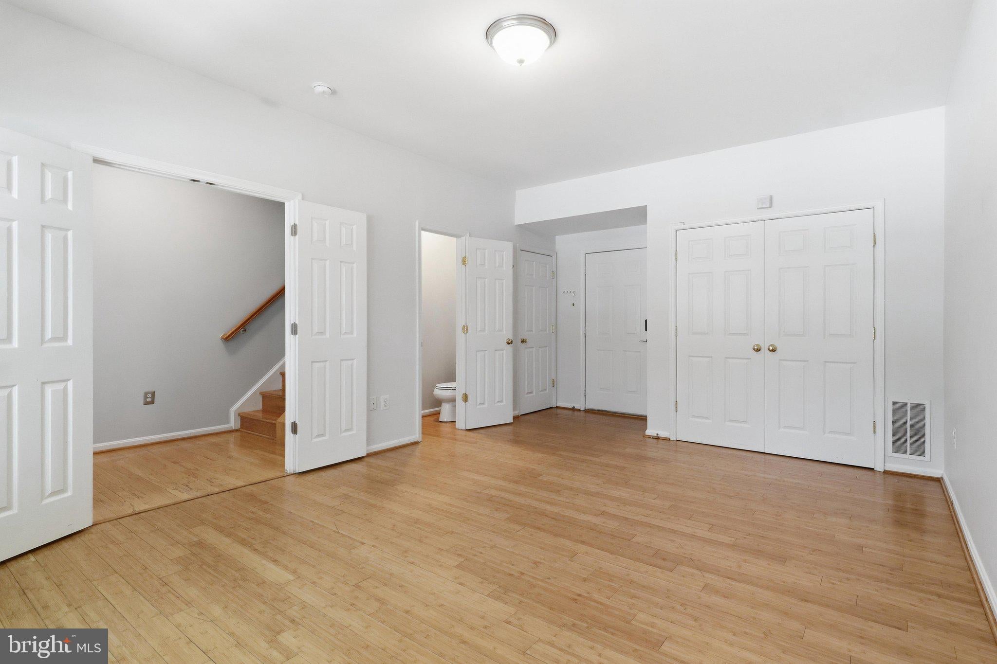 2334 HUNTINGTON STATION COURT