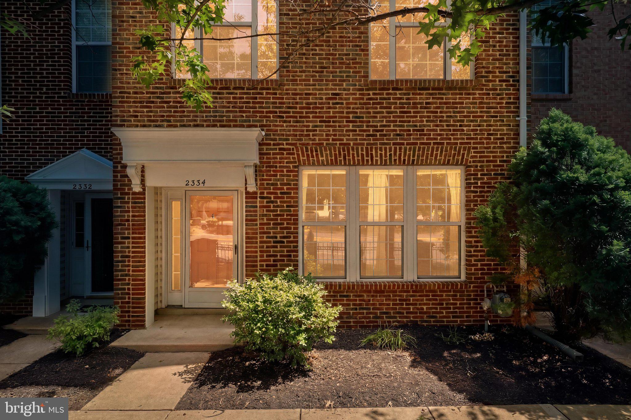 2334 HUNTINGTON STATION COURT