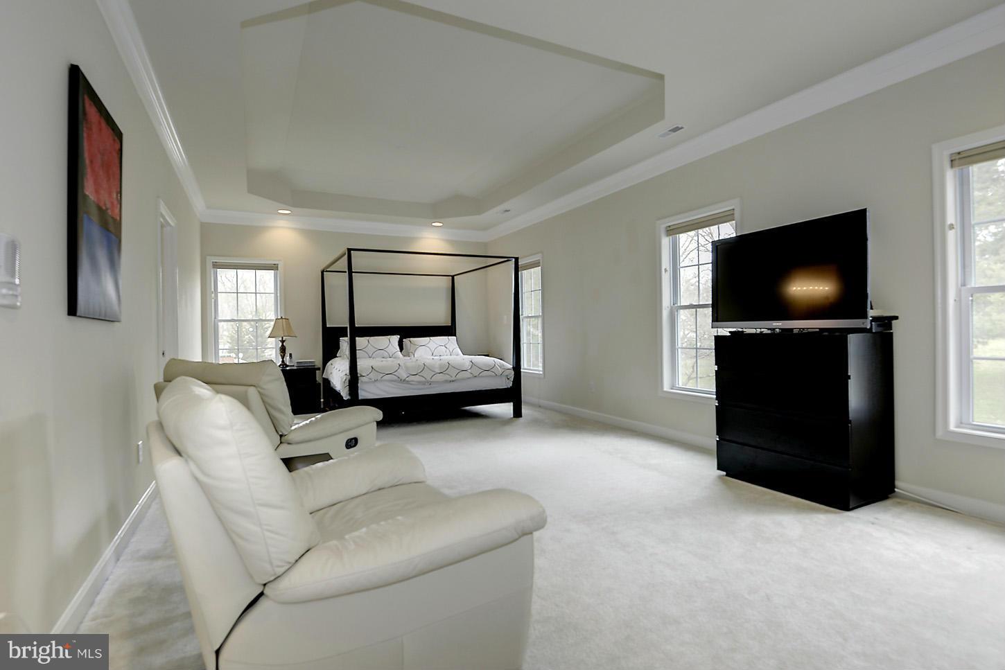 WEST LANGLEY - Residential