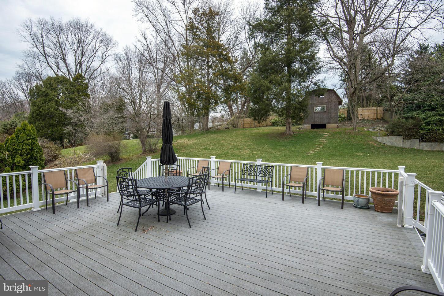 WEST LANGLEY - Residential