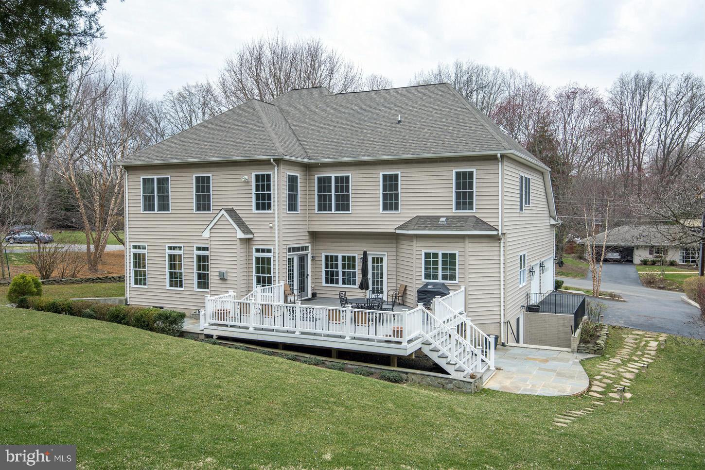 WEST LANGLEY - Residential