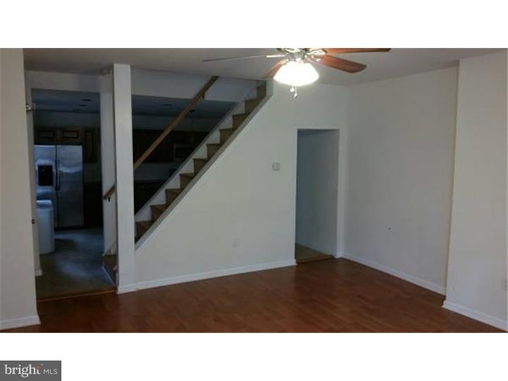 PORT RICHMOND - Residential Lease