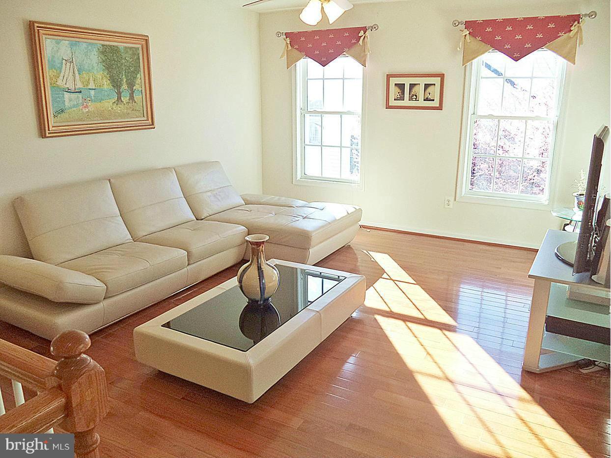 LAKELANDS GREAT SENECA - Residential