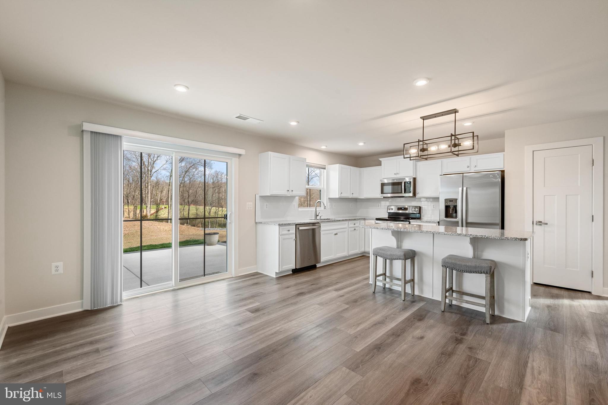 SOUTH BROOK - Residential