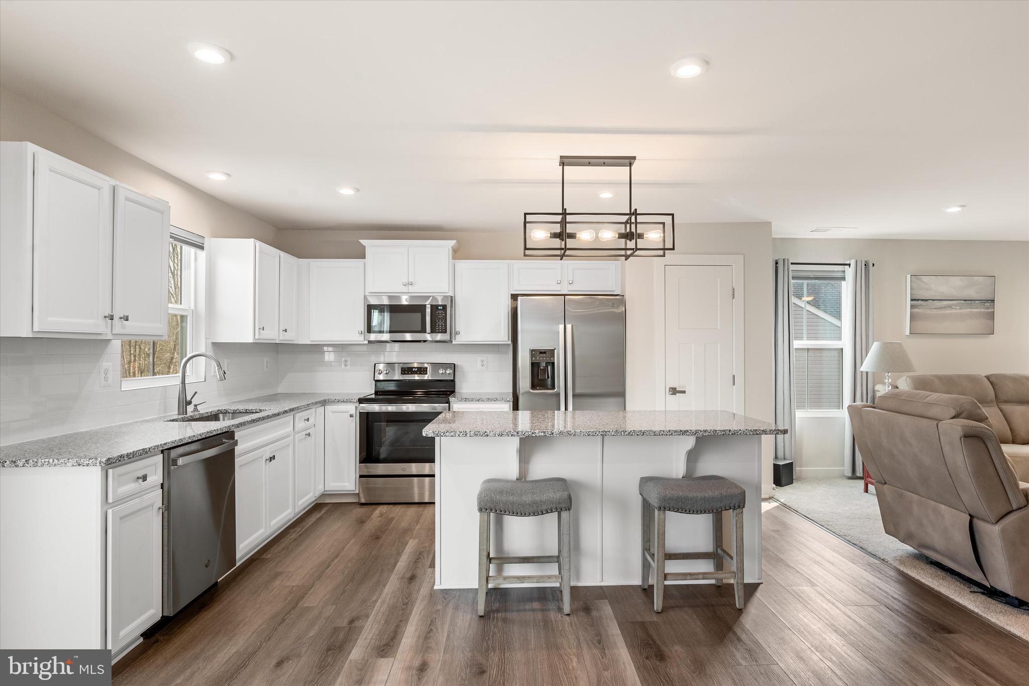 SOUTH BROOK - Residential