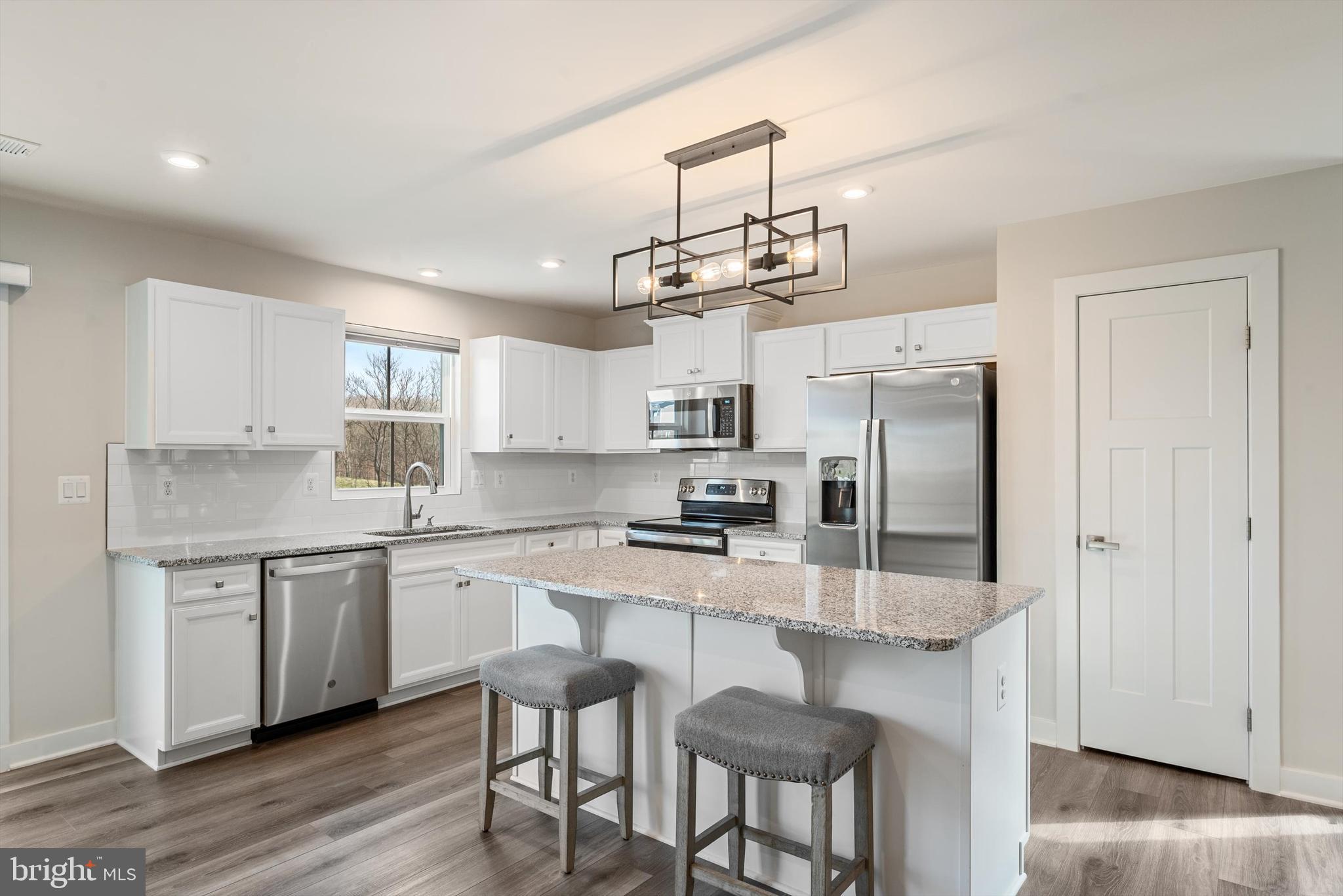 SOUTH BROOK - Residential