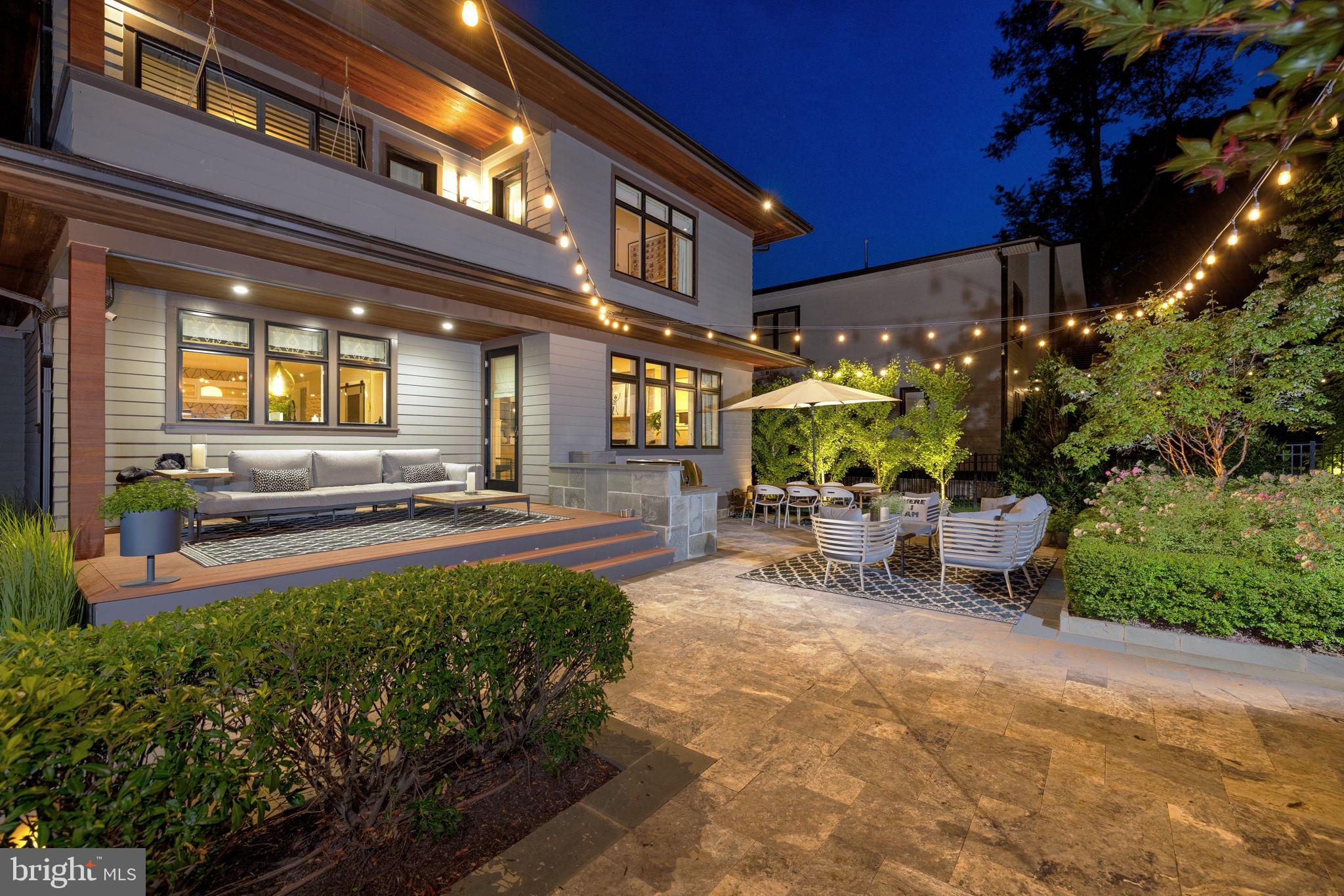 VIENNA WOODS - Residential