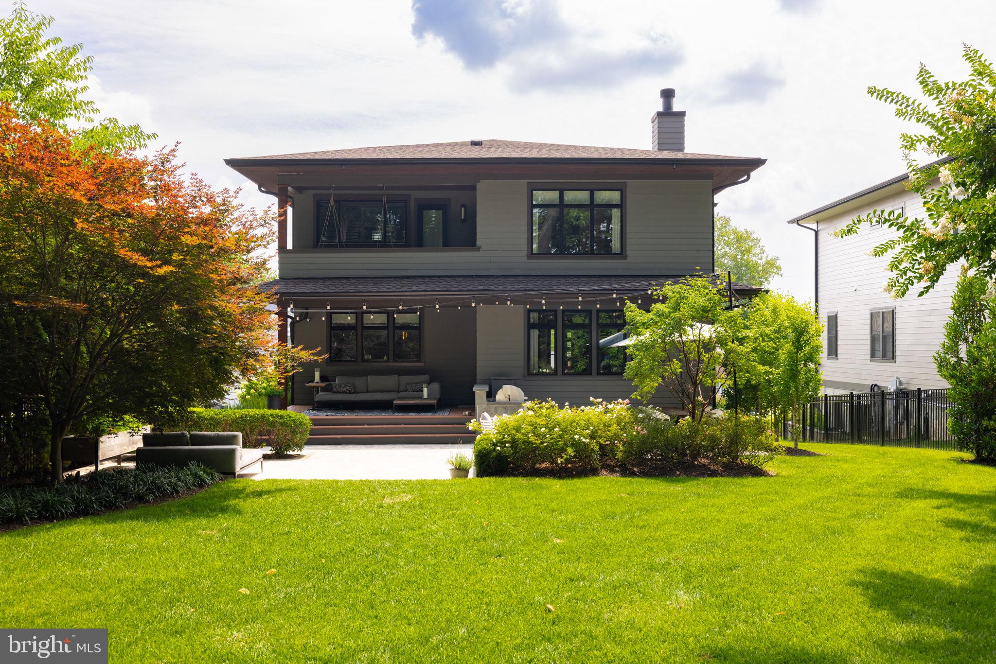 VIENNA WOODS - Residential