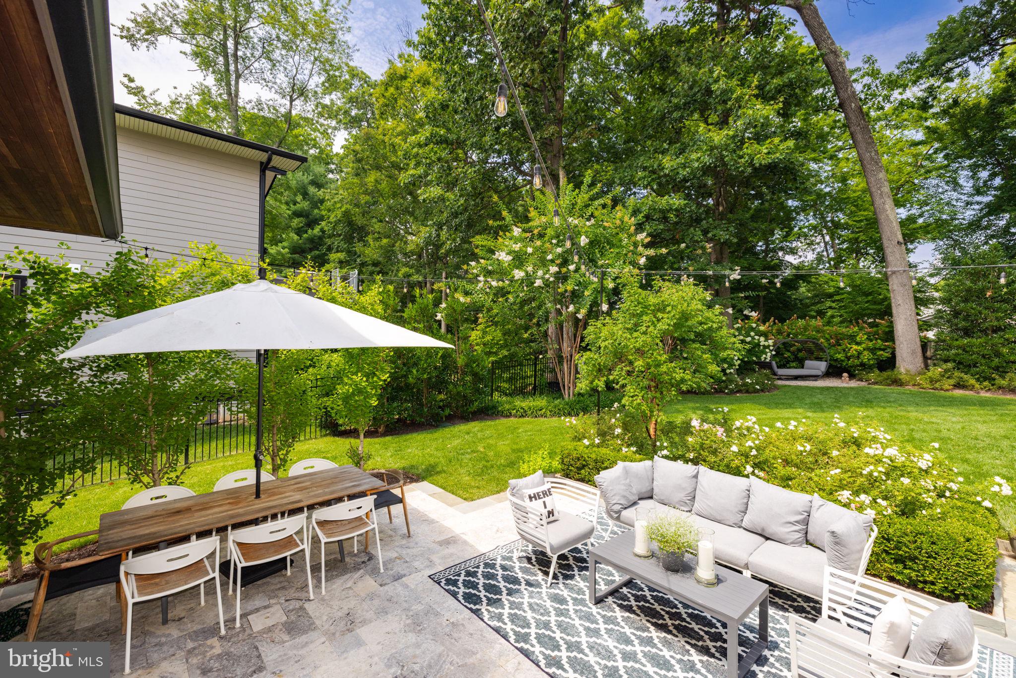 VIENNA WOODS - Residential