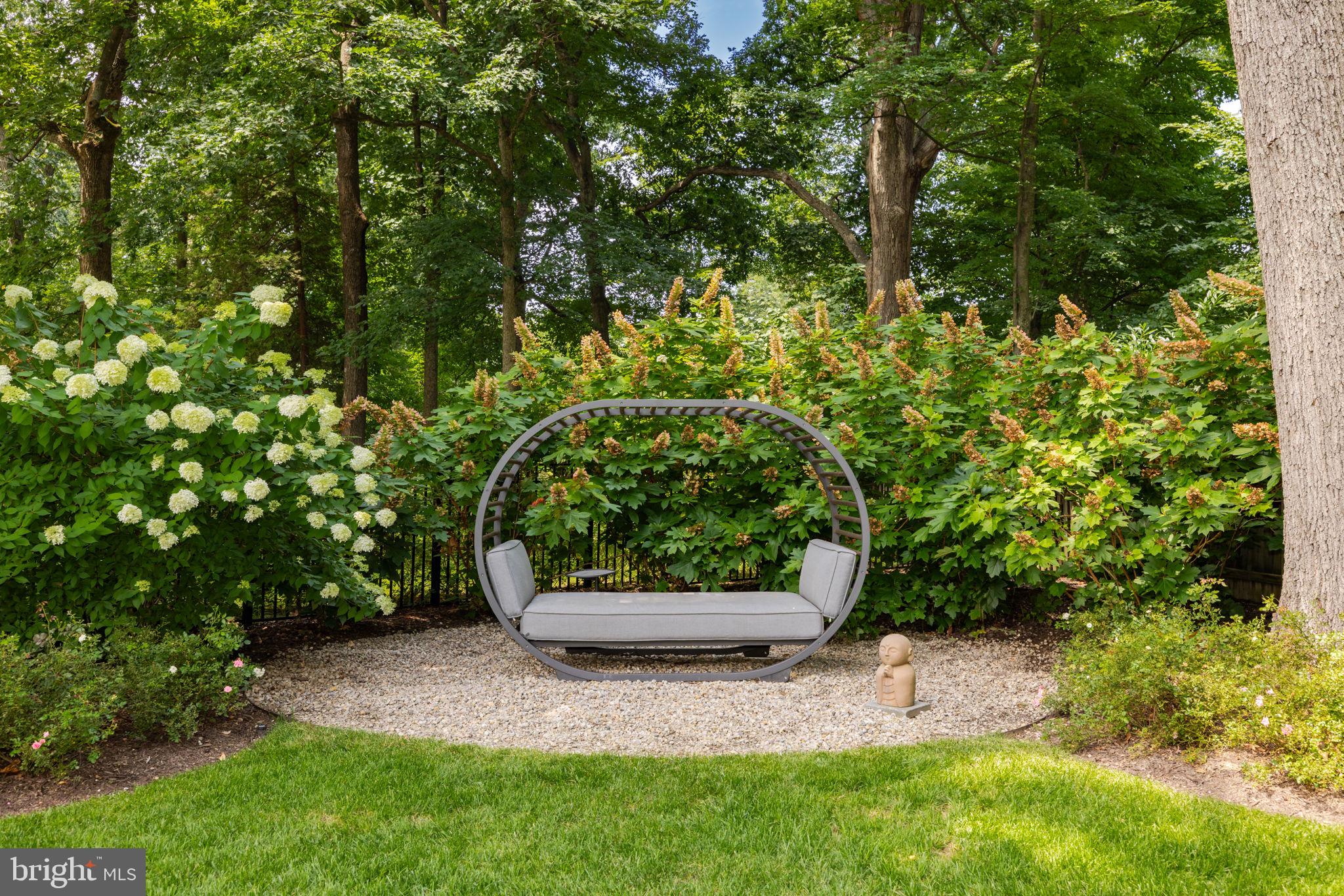 VIENNA WOODS - Residential