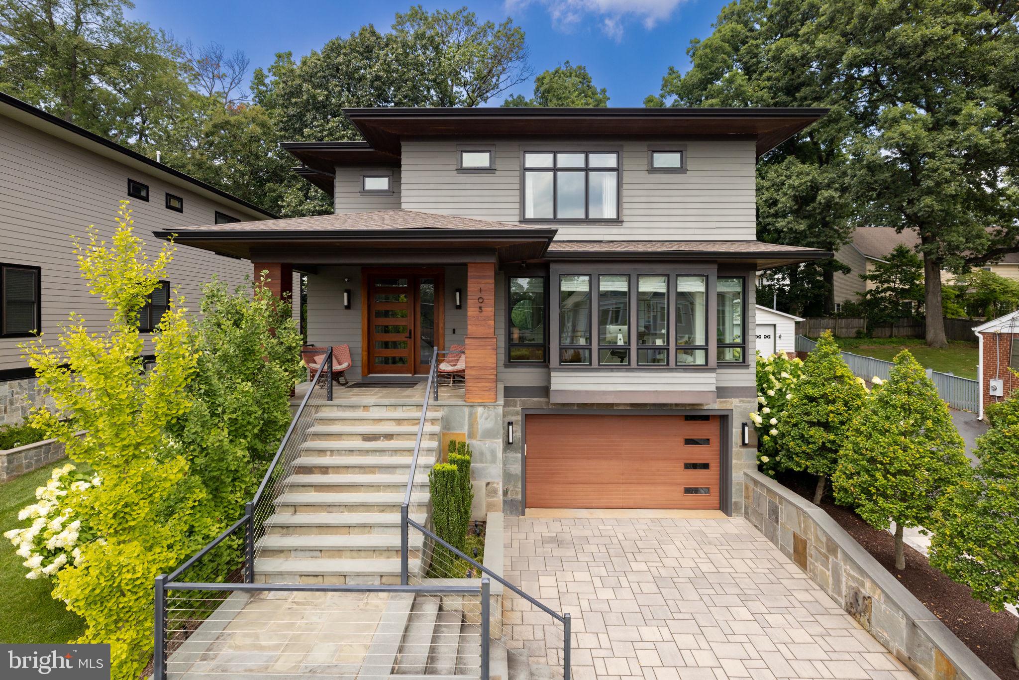 VIENNA WOODS - Residential