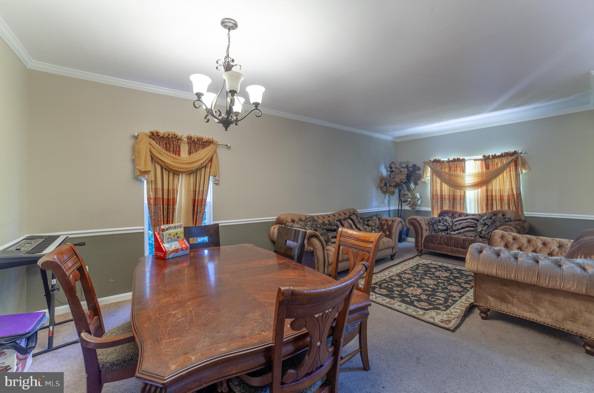 ROLLING OAKS - Residential