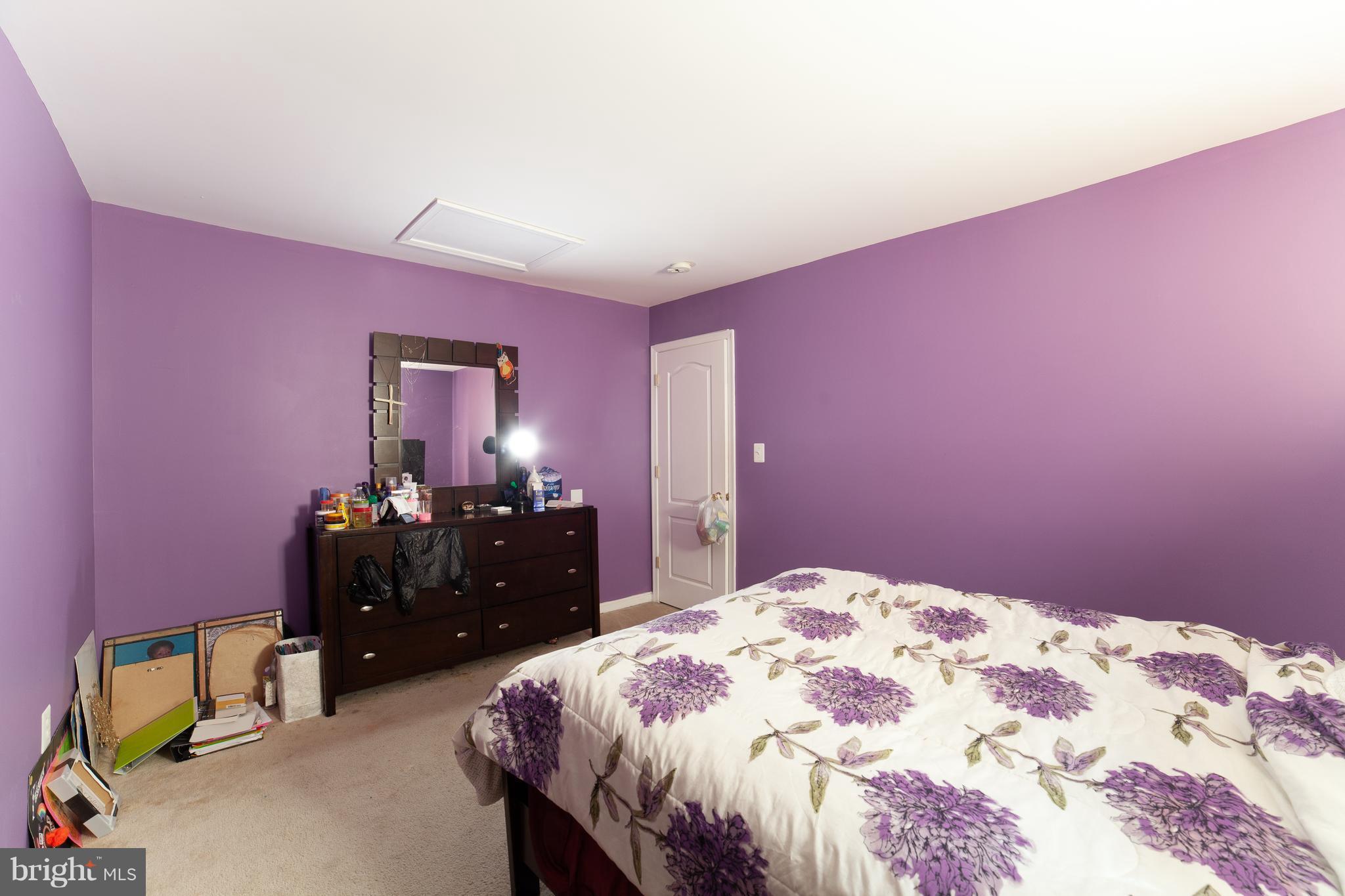 ROLLING OAKS - Residential