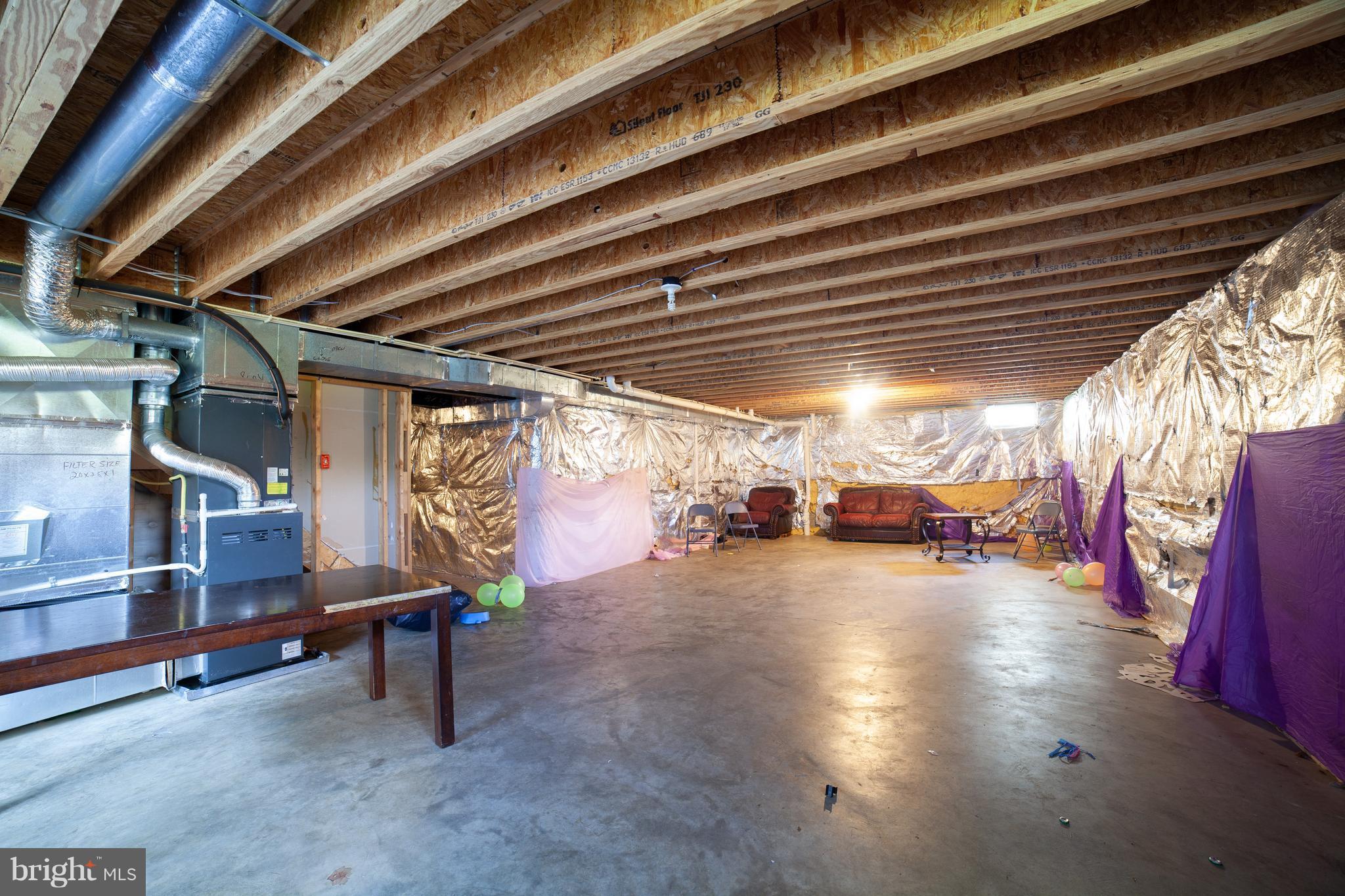 ROLLING OAKS - Residential