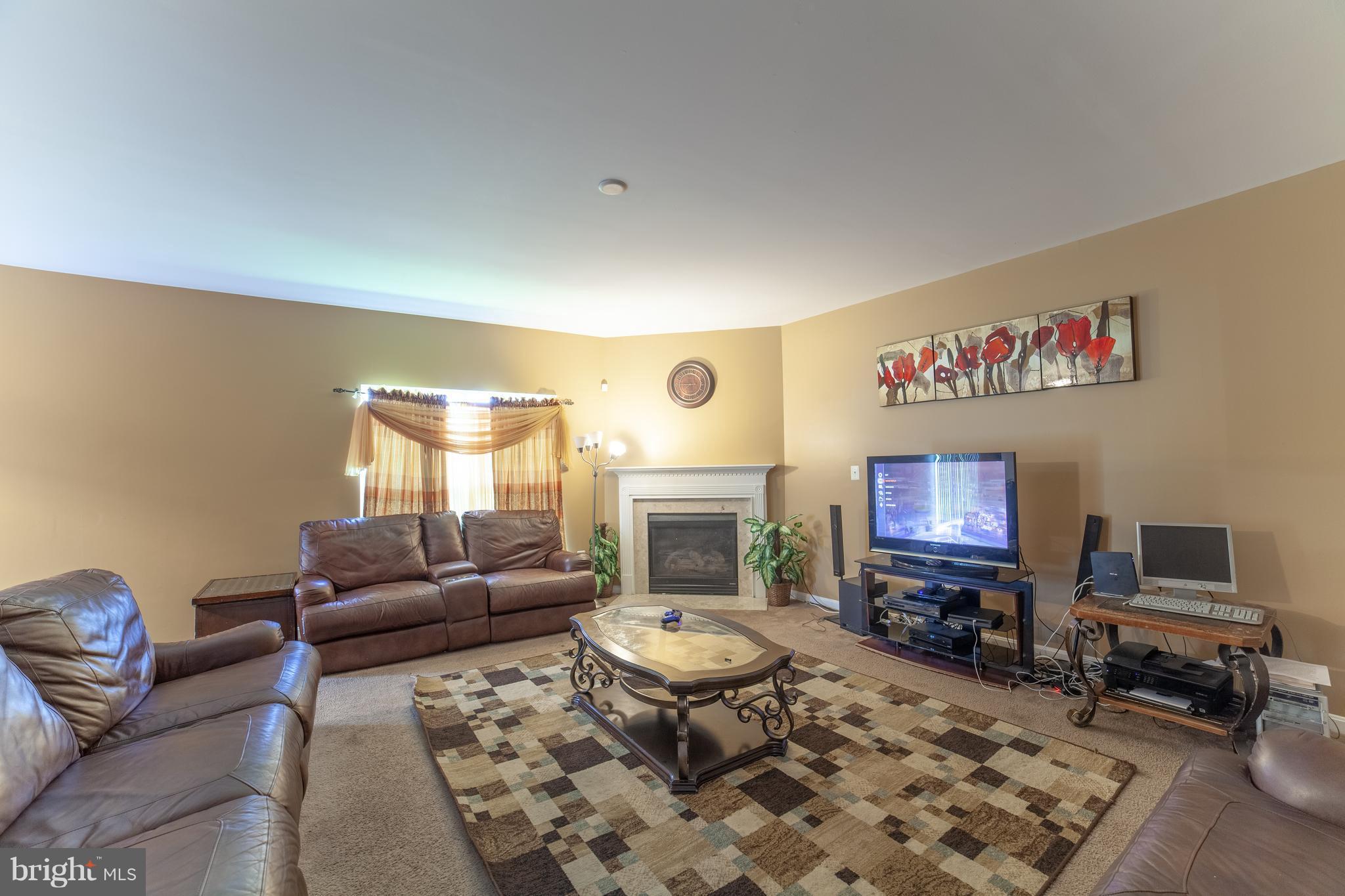 ROLLING OAKS - Residential