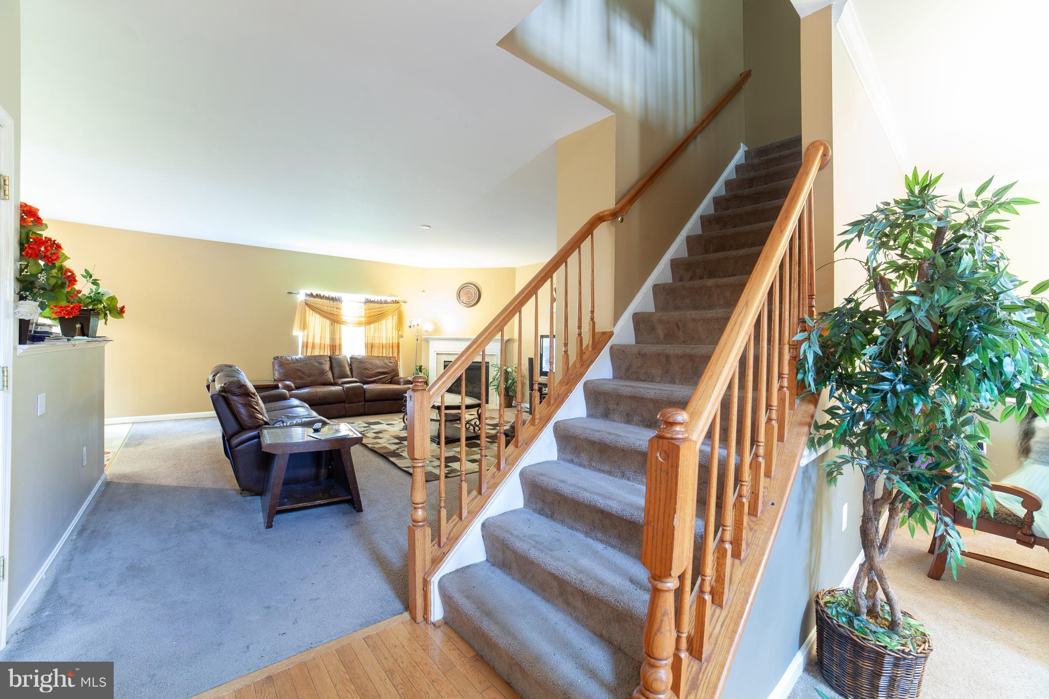 ROLLING OAKS - Residential