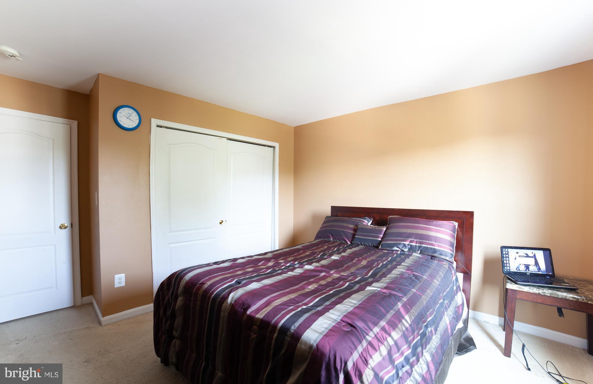 ROLLING OAKS - Residential