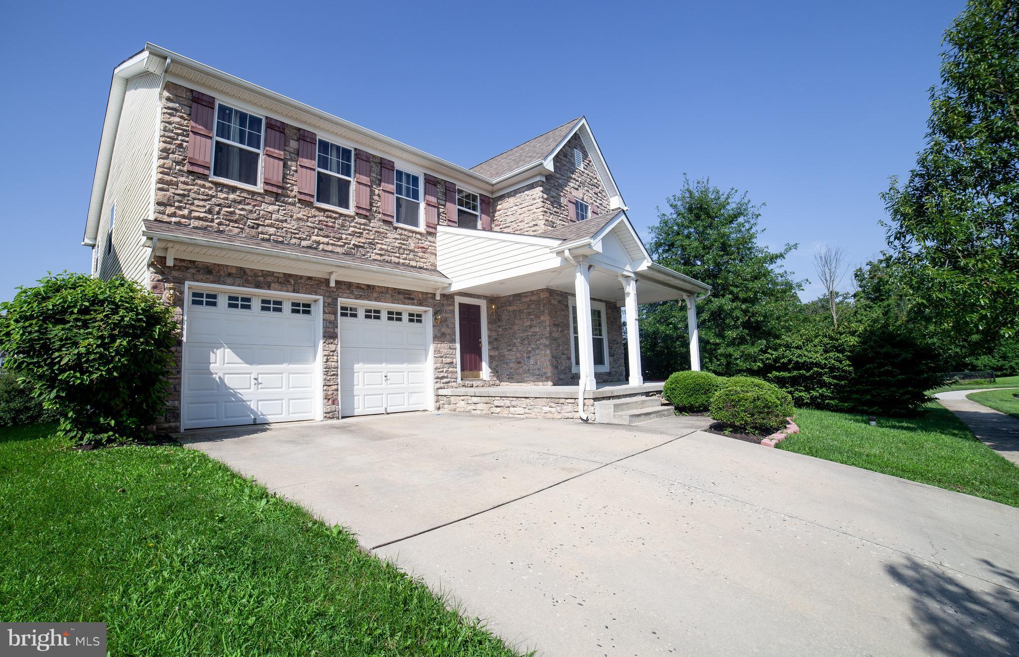 ROLLING OAKS - Residential