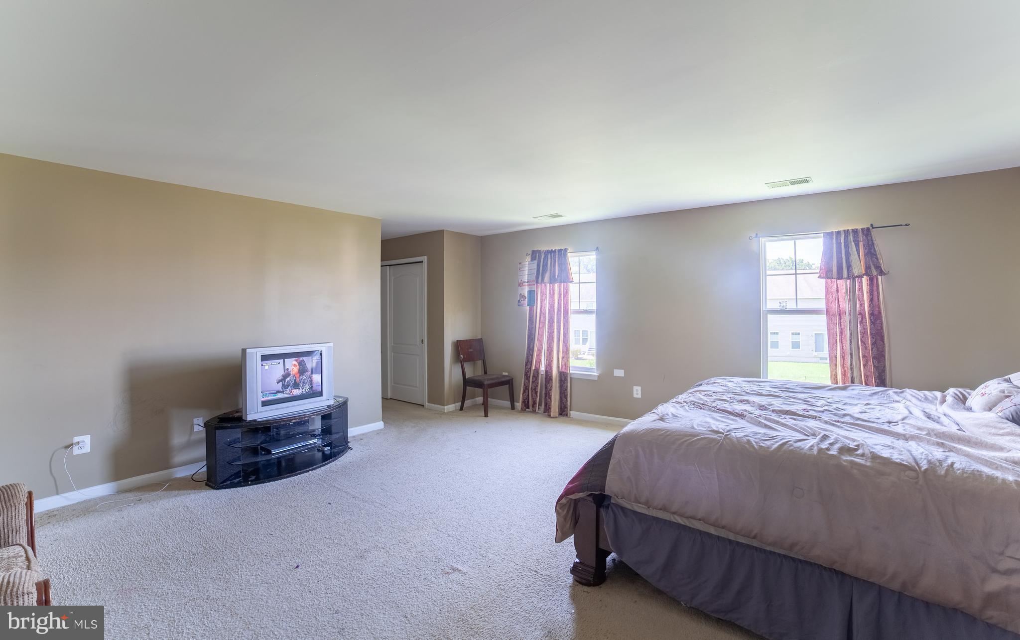 ROLLING OAKS - Residential